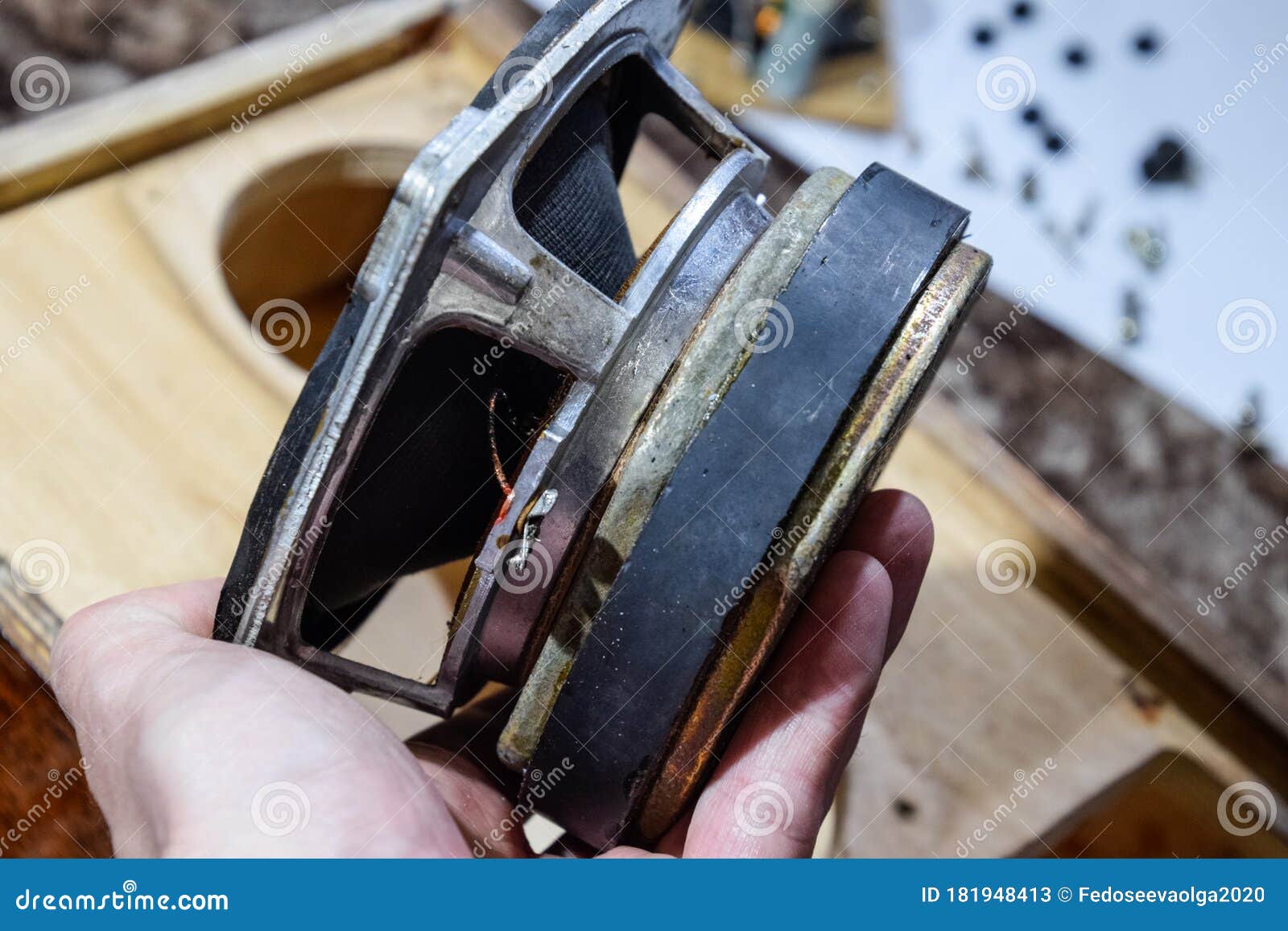 parsing the speaker. subwoofer 15gdn