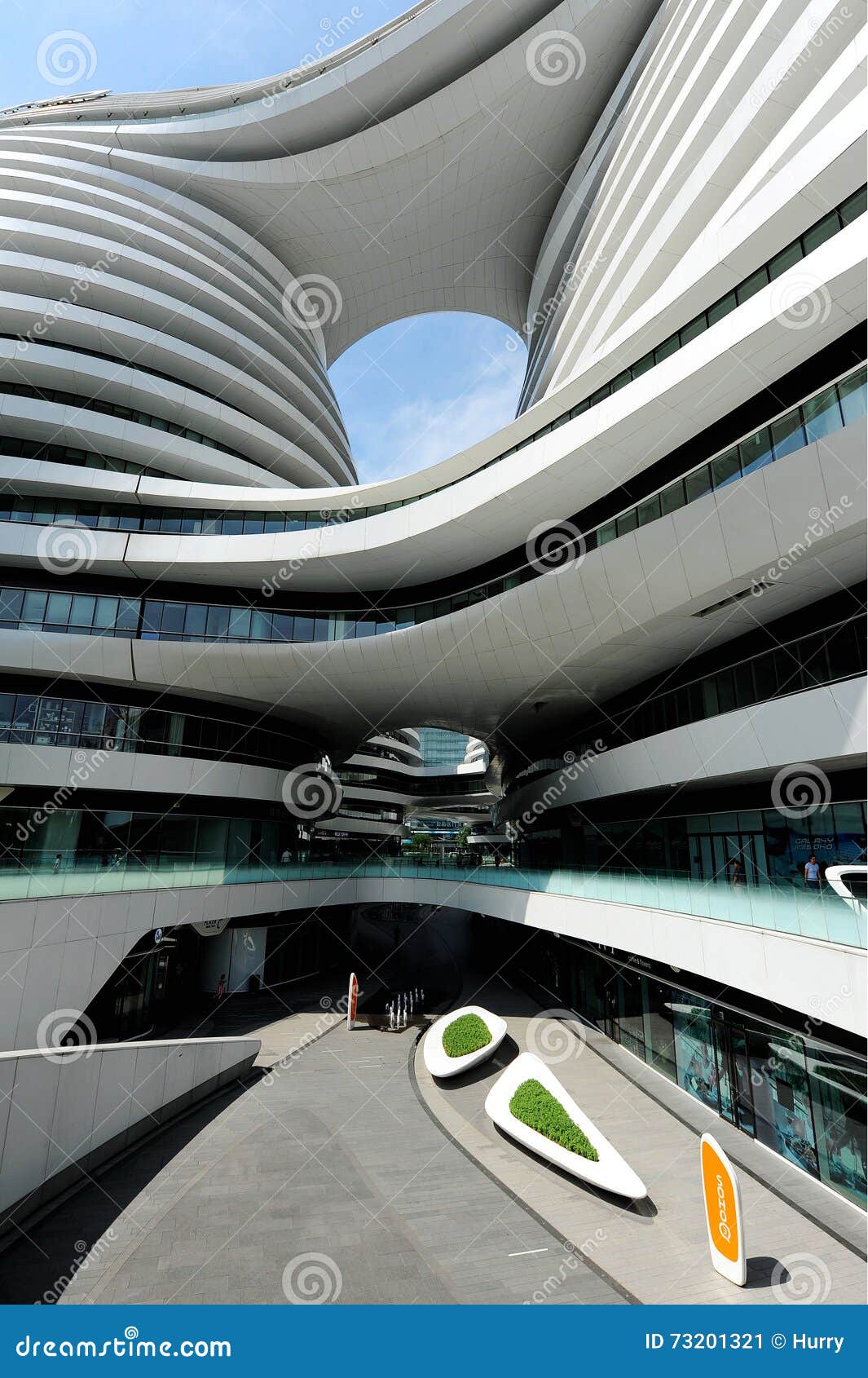 Part of Galaxy SOHO, Beijing Editorial Photo - Image of space, curve ...