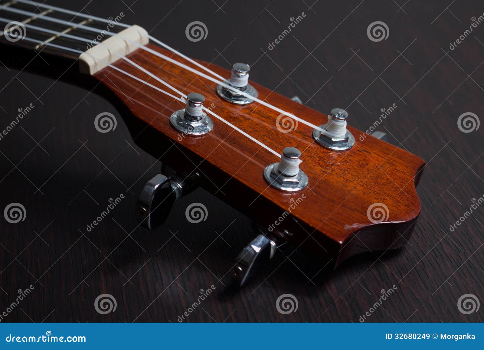 Ukulele Soprano 21 Pollici In Mogano Con Custodia - Regalo Perfetto Per Principianti Adulti E Bambini