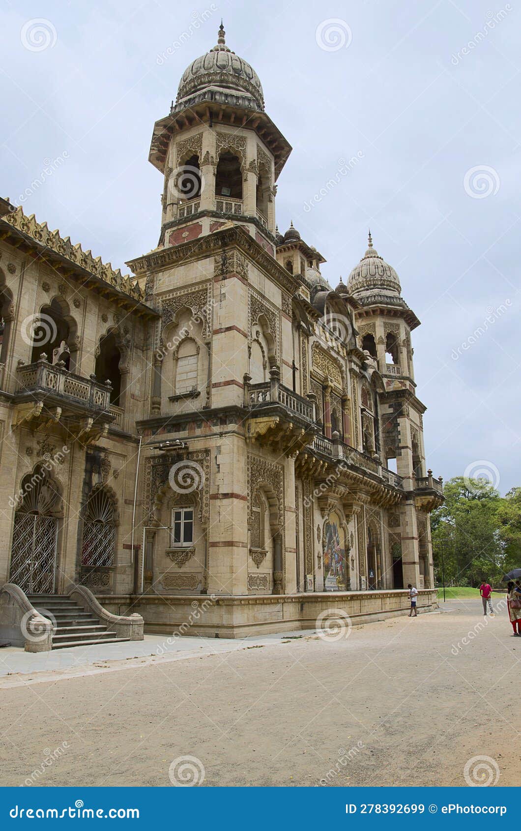 partial view of the lakshmi vilas palace