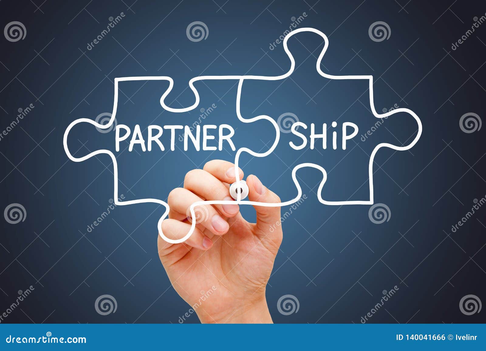 partnership jigsaw puzzle business concept