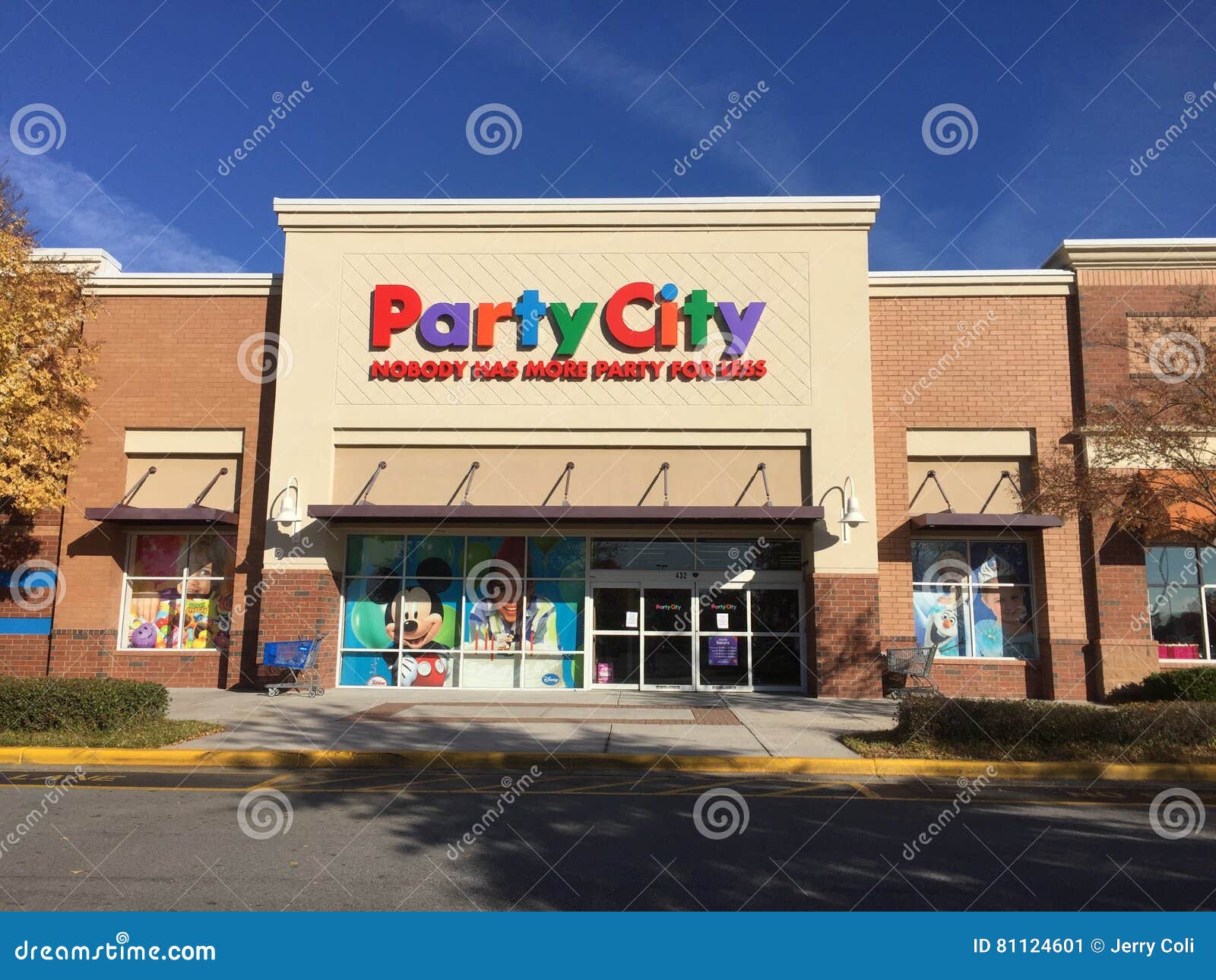 187,419 Party City Stock Photos - Free & Royalty-Free Stock Photos