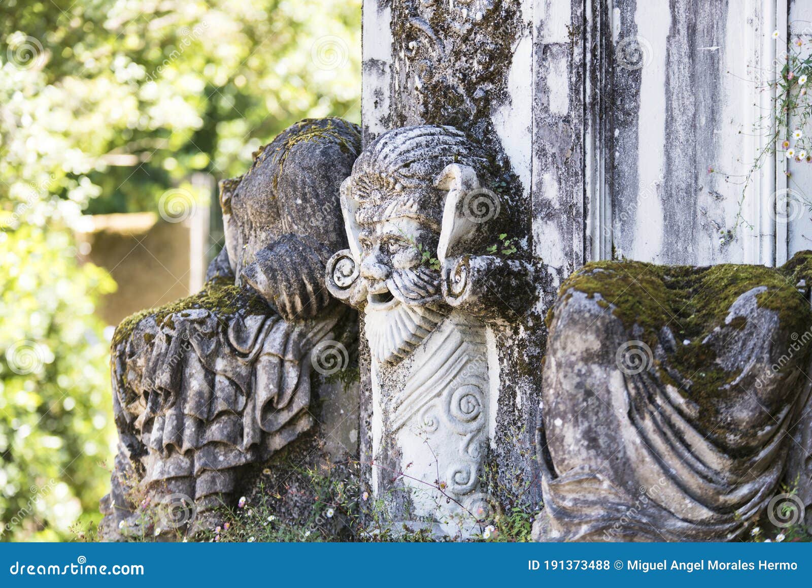 the pasatiempo park in betanzos spain