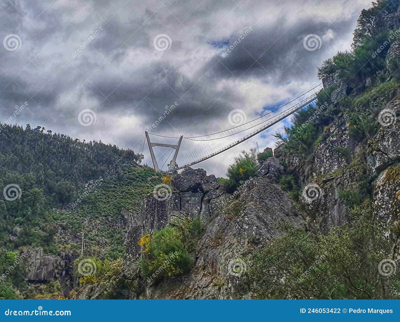 passadiÃÂ§os do paiva - arouca portugal