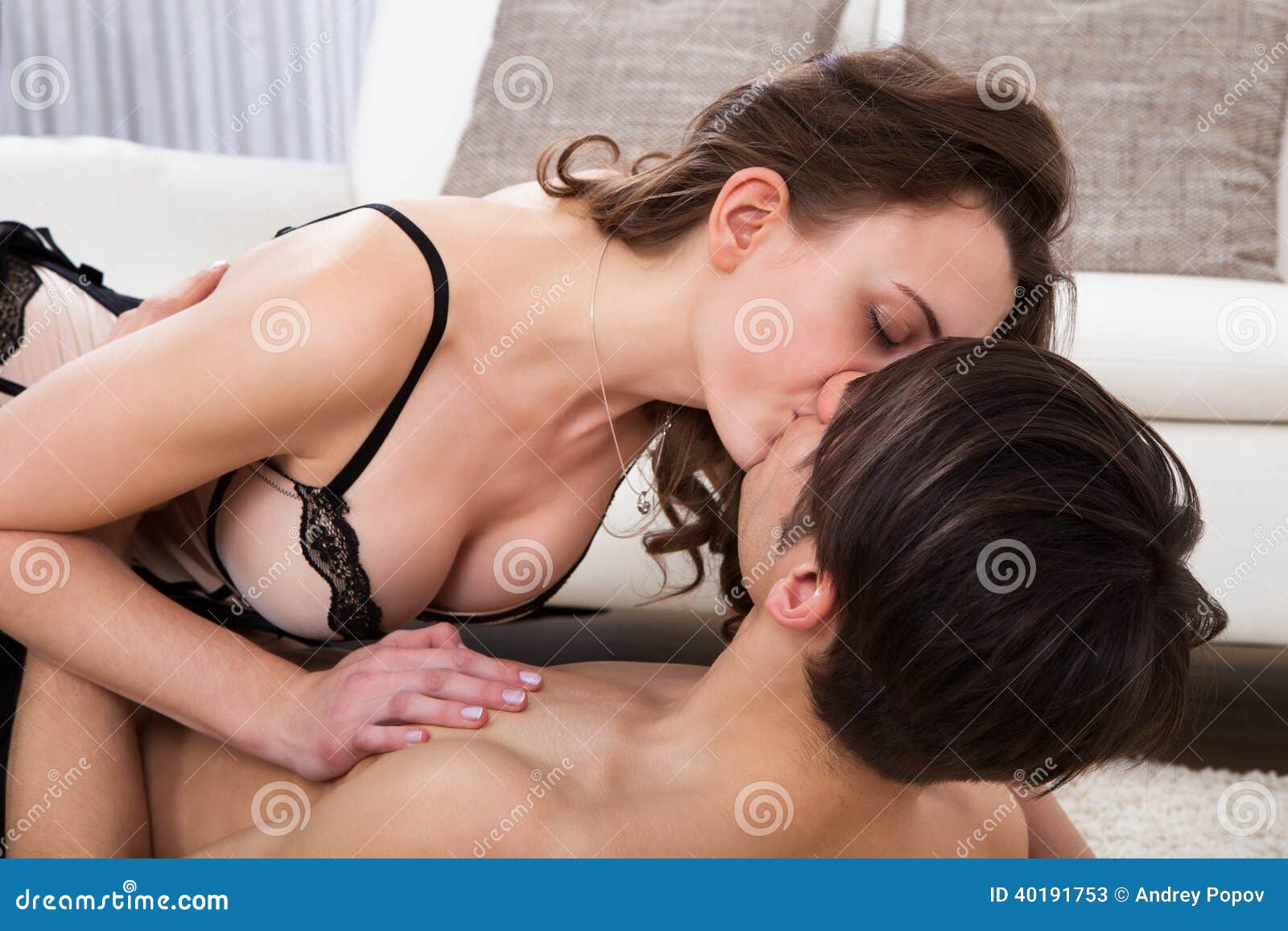 Passionate Couple Kissing in Living Room Stock Image - Image of house,  indoors: 40191753