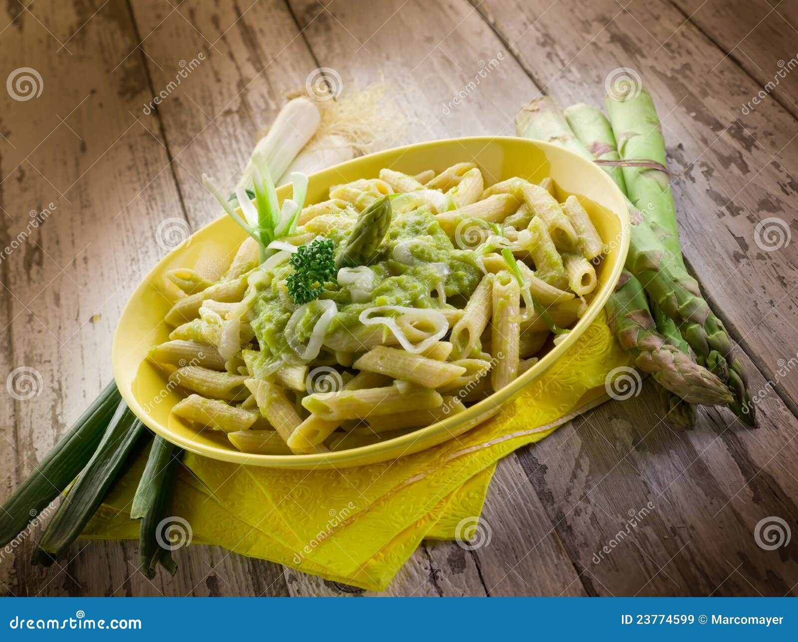 Pasta with Asparagus and Leek Stock Image Image of leek, plate 23774599