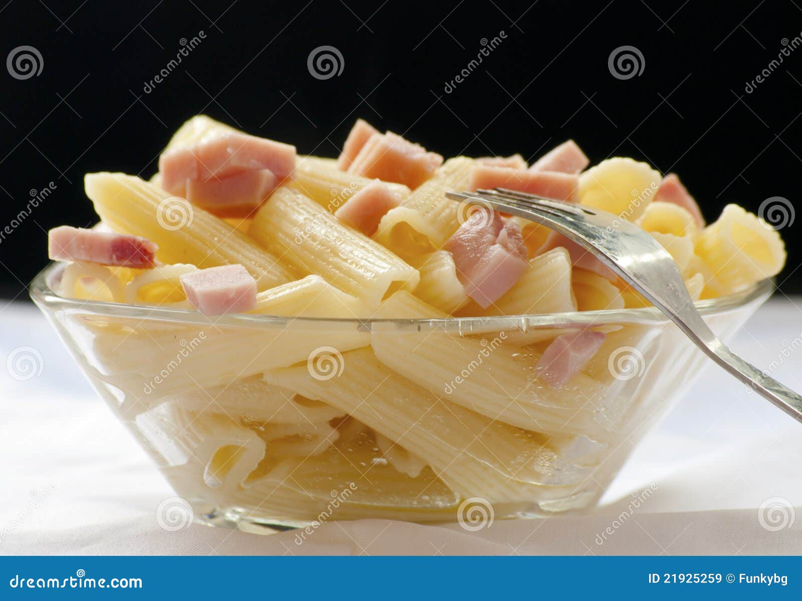 Pasta in glass bowl stock image. Image of close, food 21925259
