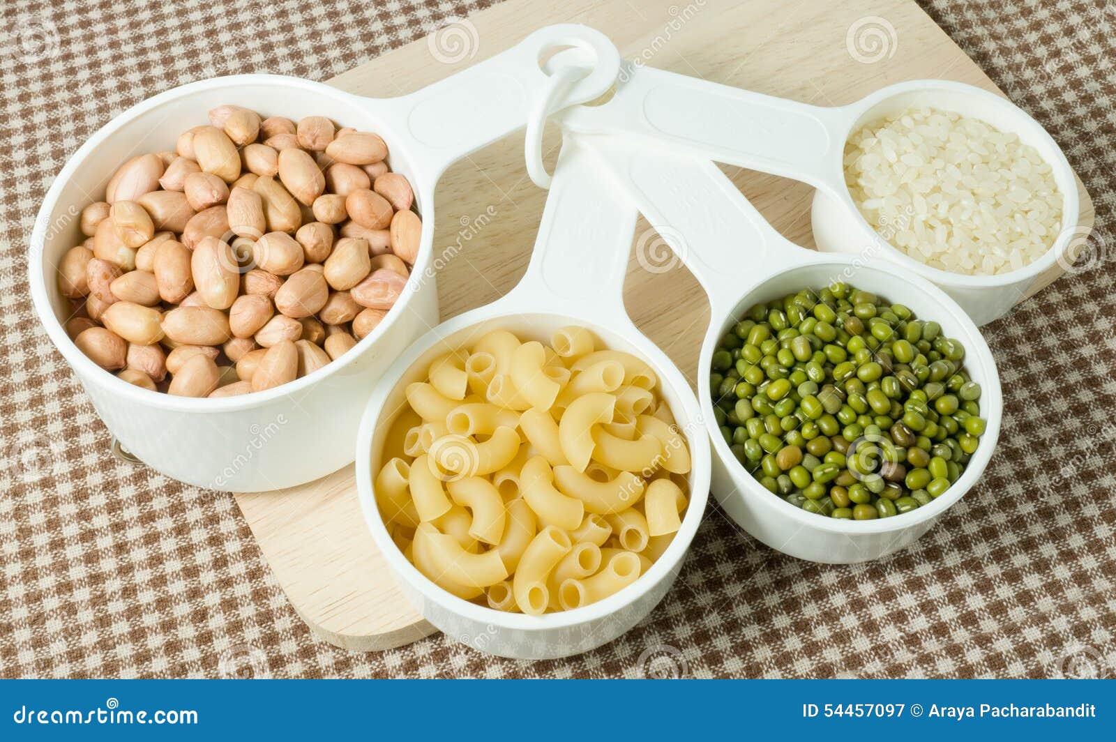 Pasta, Rice, Peanuts and Mung Beans in Measuring Spoons Stock Image - Image of nutshell, measure