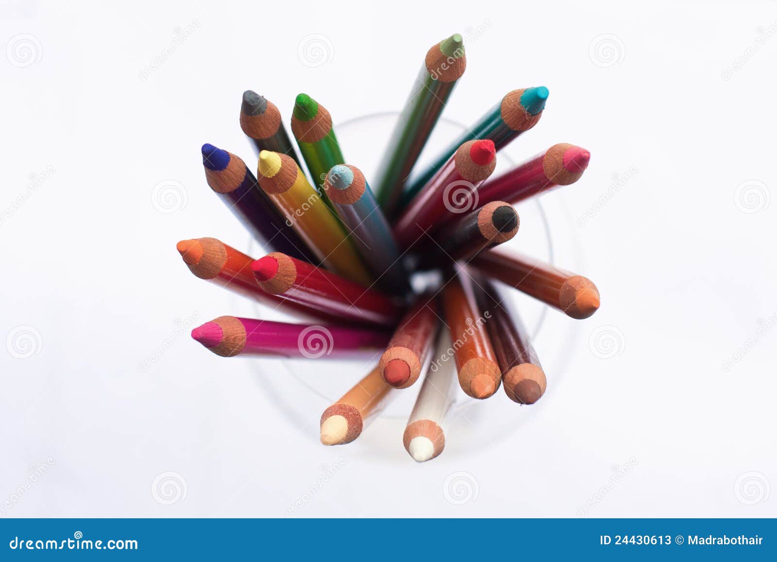 520 Photos de Crayons En Pastel Sur Une Feuille De Papier - Photos de stock  gratuites et libres de droits de Dreamstime - Page 3