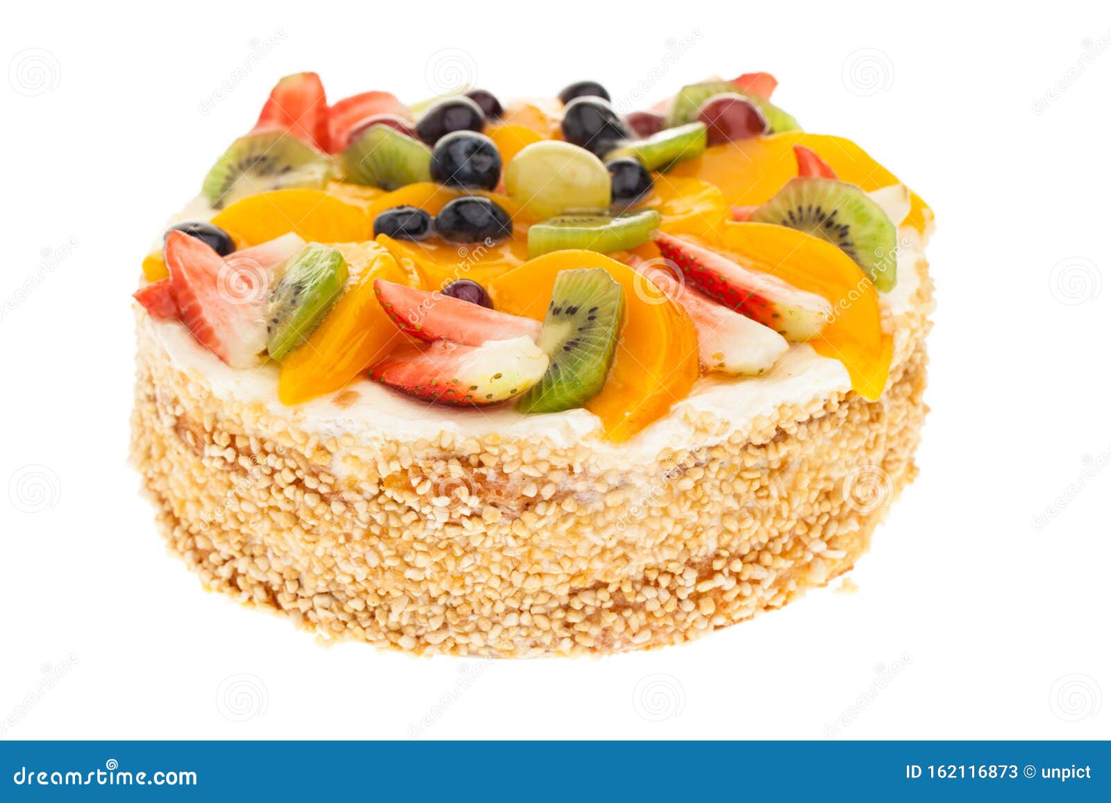 Pastel De Fruta De Verano Entero Aislado De Fondo Blanco Imagen De