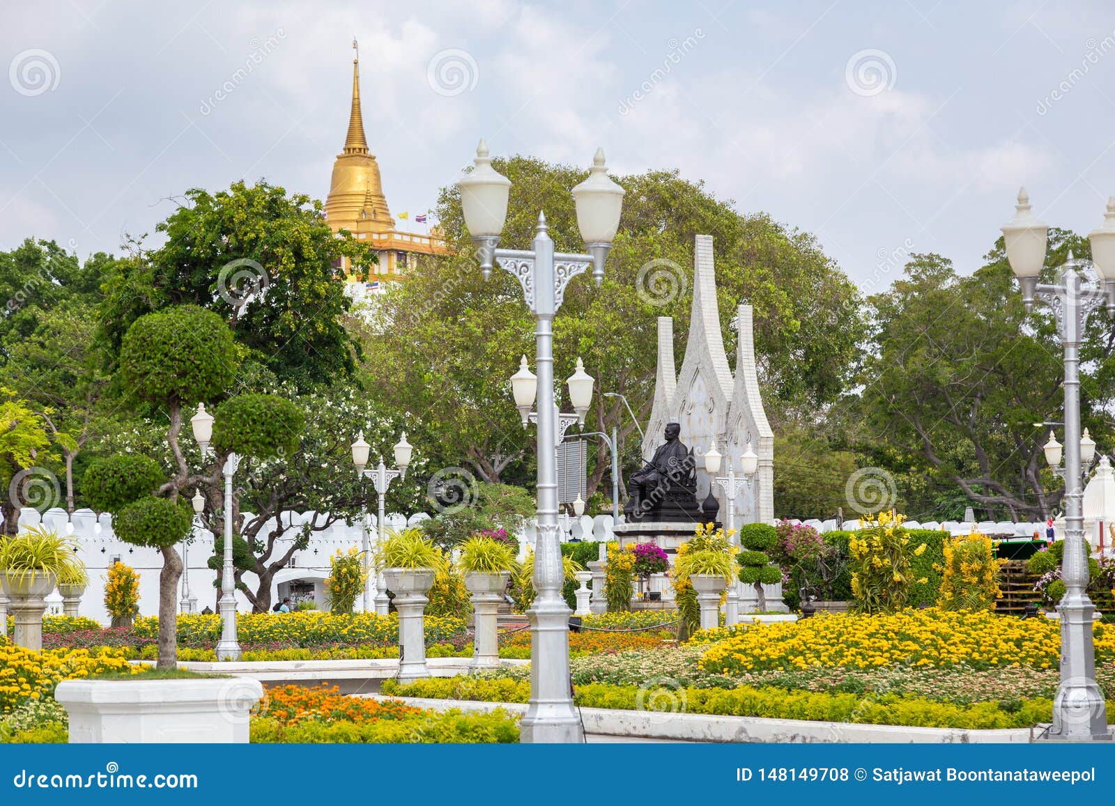 Pathum Thani Thailand May 5 19 The Ice Rink Of The Zpell Or Future Park Rangsit Is The Largest Shopping Mall In Pathum Thani Editorial Stock Photo Image Of Event Future