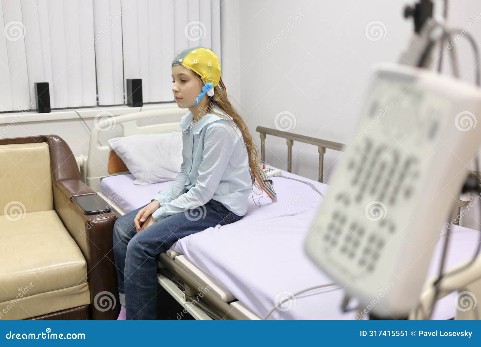 patient girl on procedure of removing of