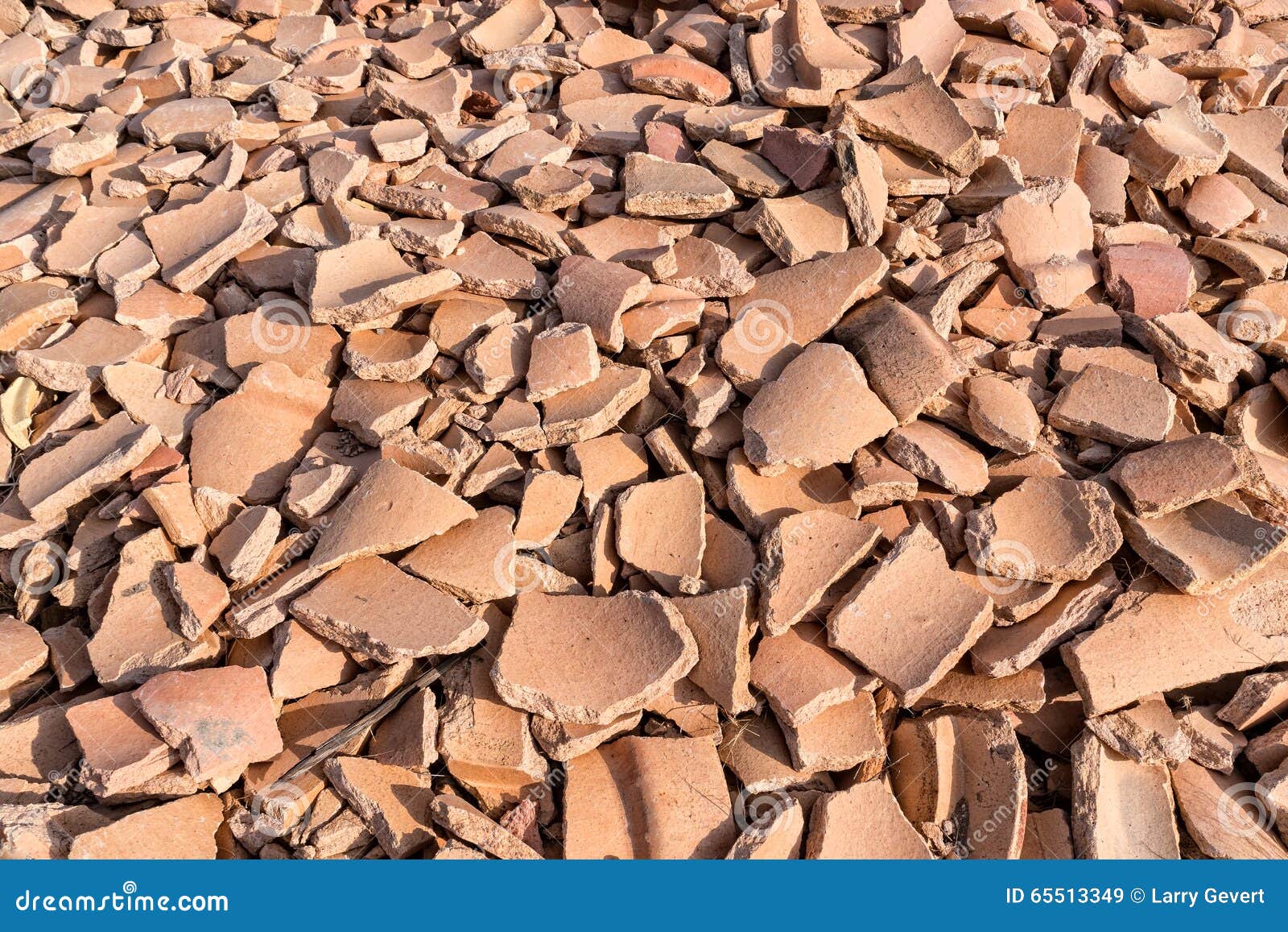 Pattern, broken Terracotta stock image. Image of detail 65513349