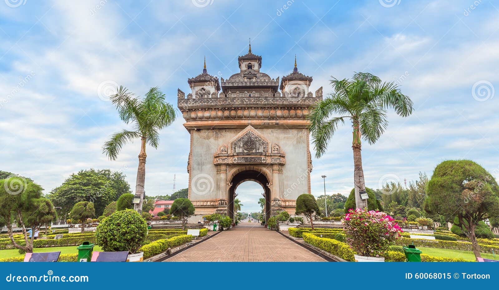 patuxai literally meaning victory gate in vientiane