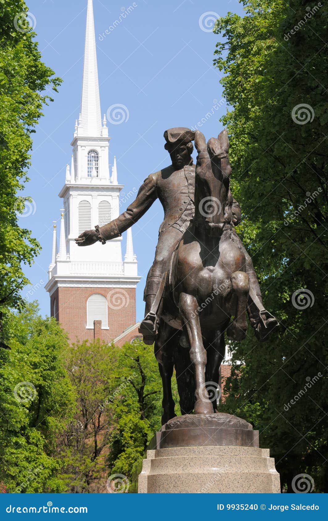 paul revere statue and old north church