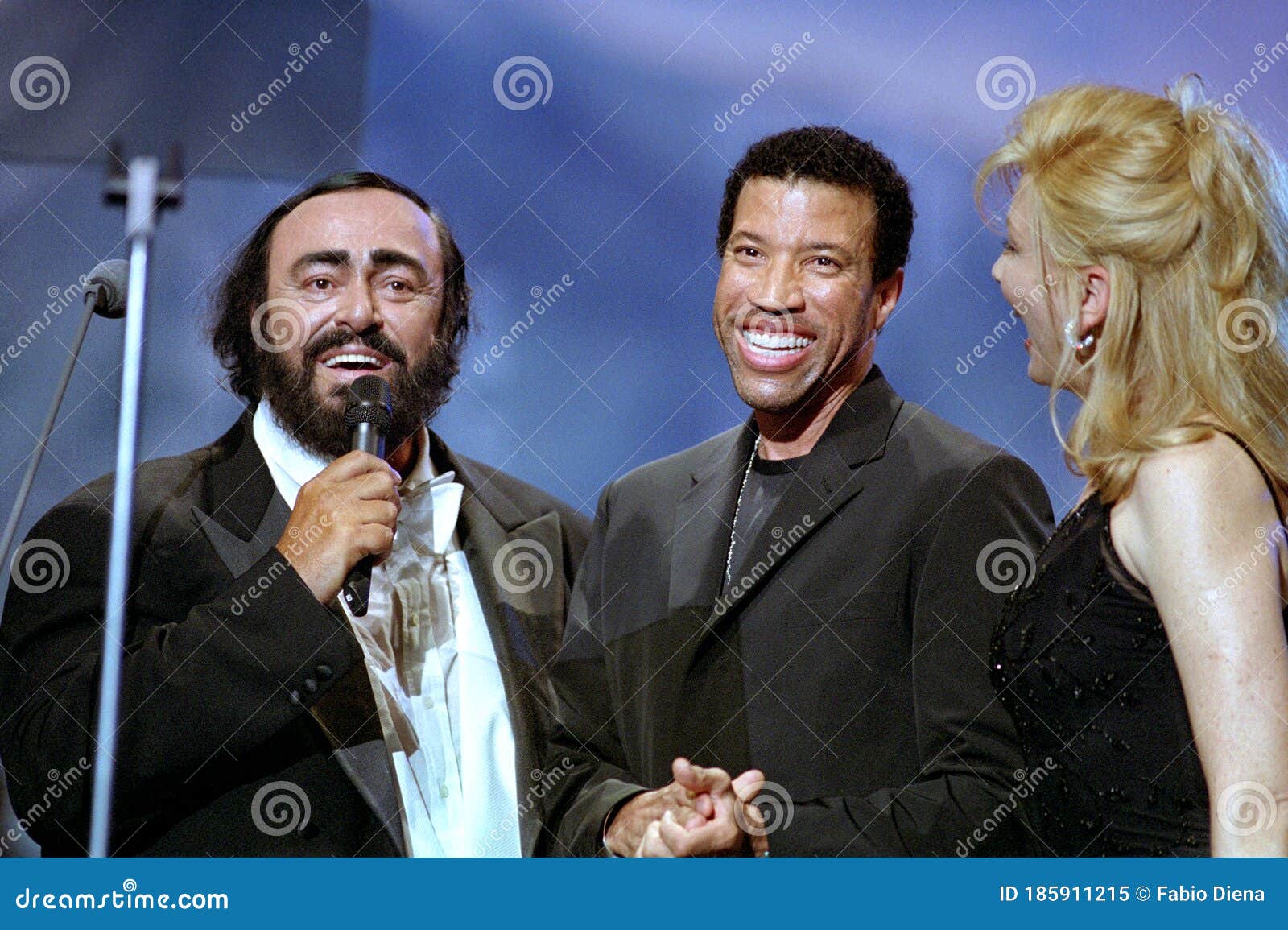 pavarotti and friends rapidshare pavarotti and friends rapidshare