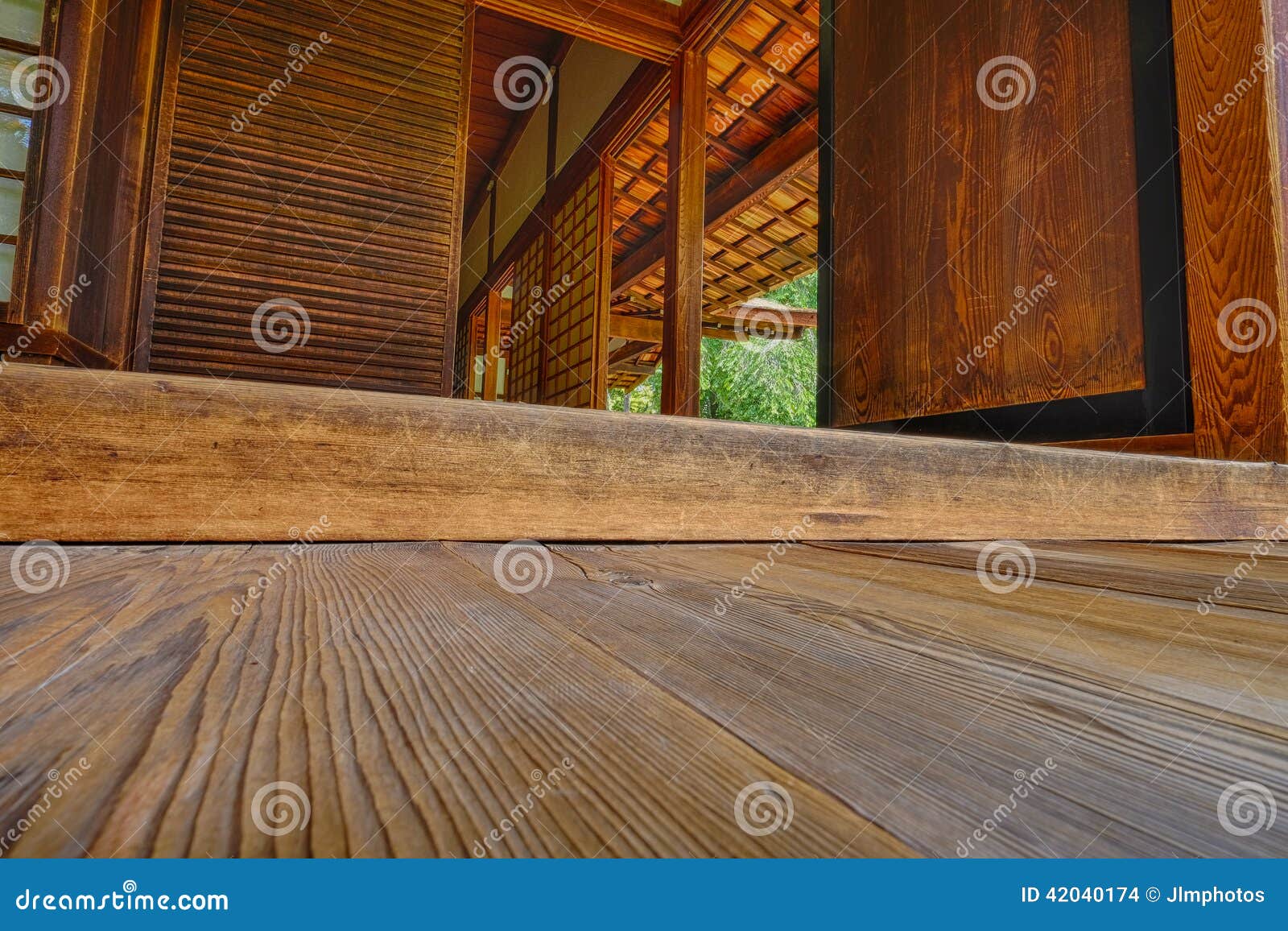 Pareti interne in legno: pannello decorativo da parete per ...