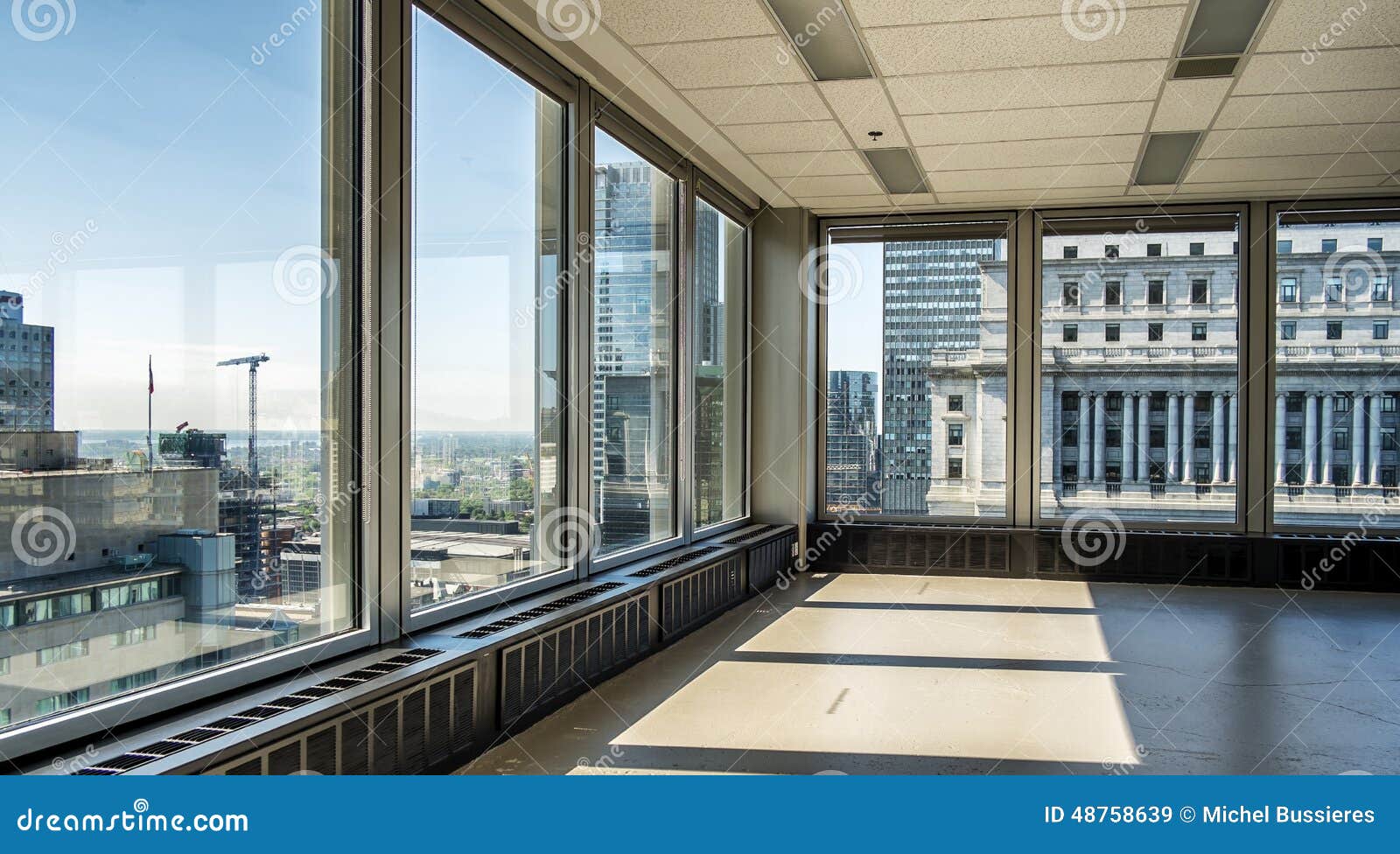 Pavimento moderno della costruzione fotografia stock immagine ... Pavimento moderno