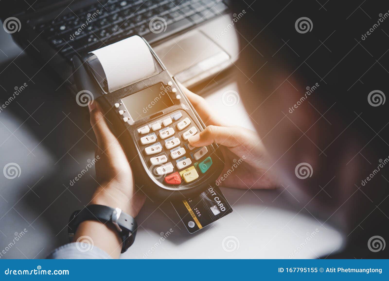 Paying by Credit Card , Buying and Selling Products Using a Credit Card