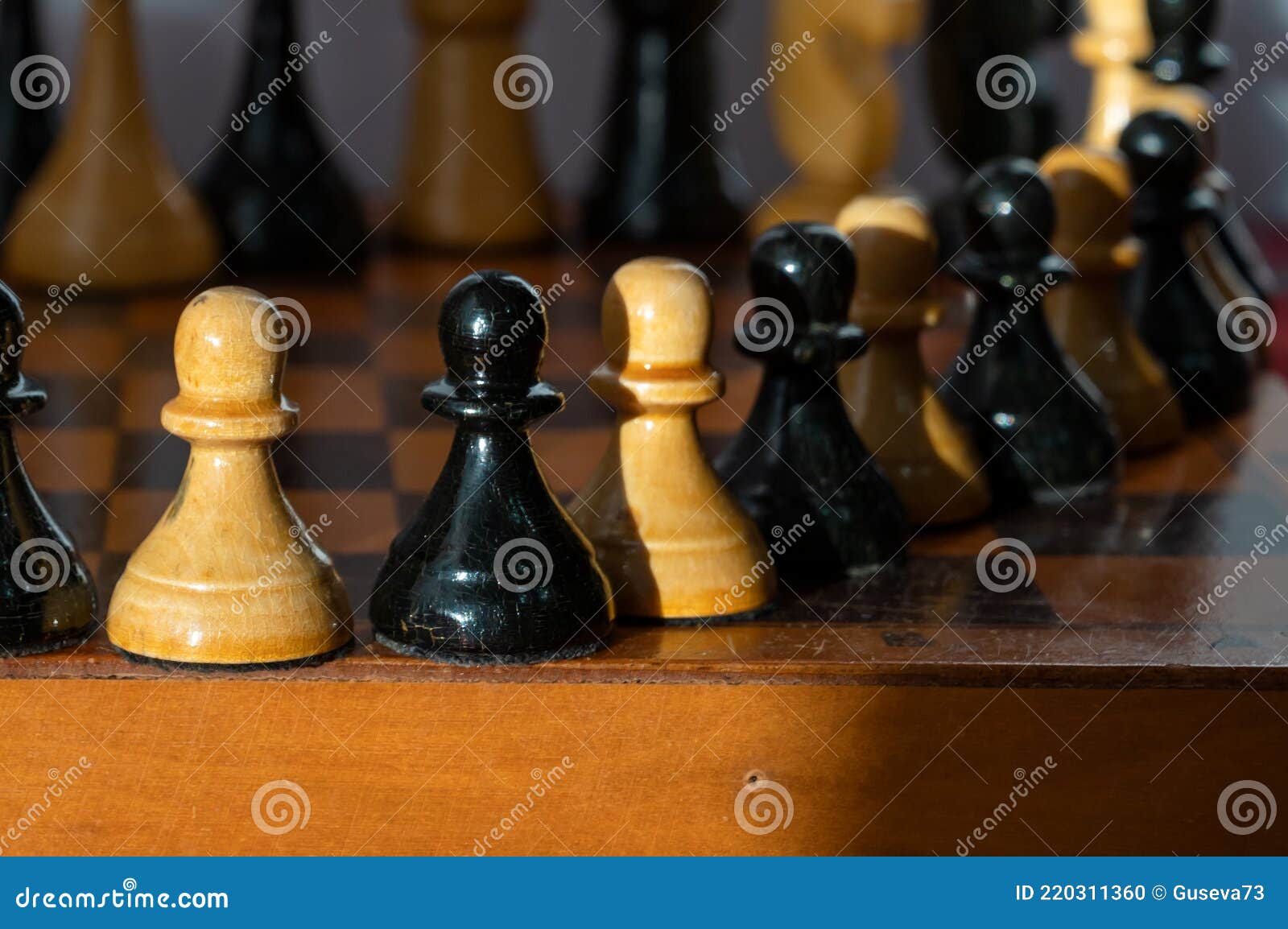 Peças de xadrez e tabuleiro de xadrez gerados por ia