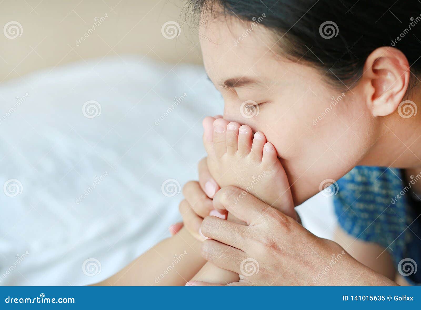 asian girl feet kissing