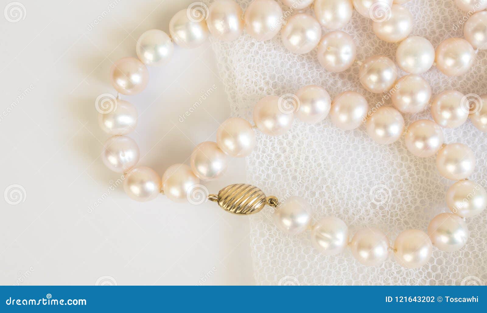 vivienne westwood pearl | Saturn necklace, Space necklace, Vivienne  westwood pearl necklace