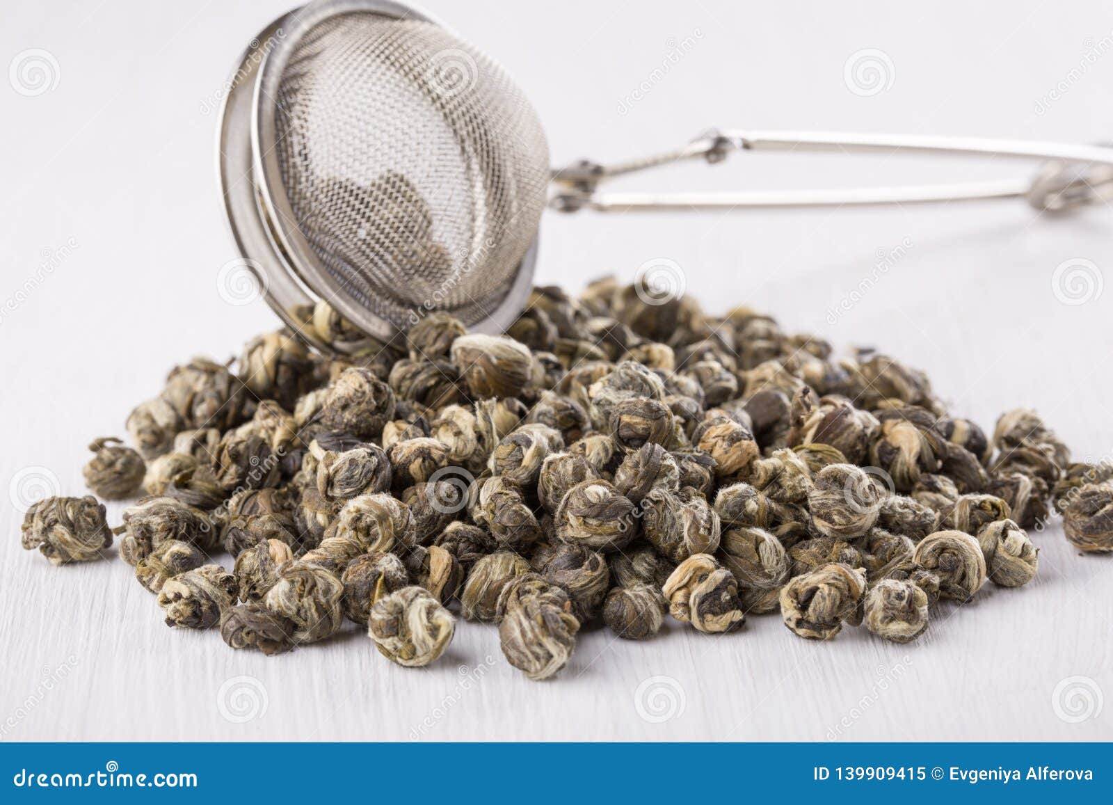 Pearl white tea stock image. Image of antioxidant, caffeine 139909415