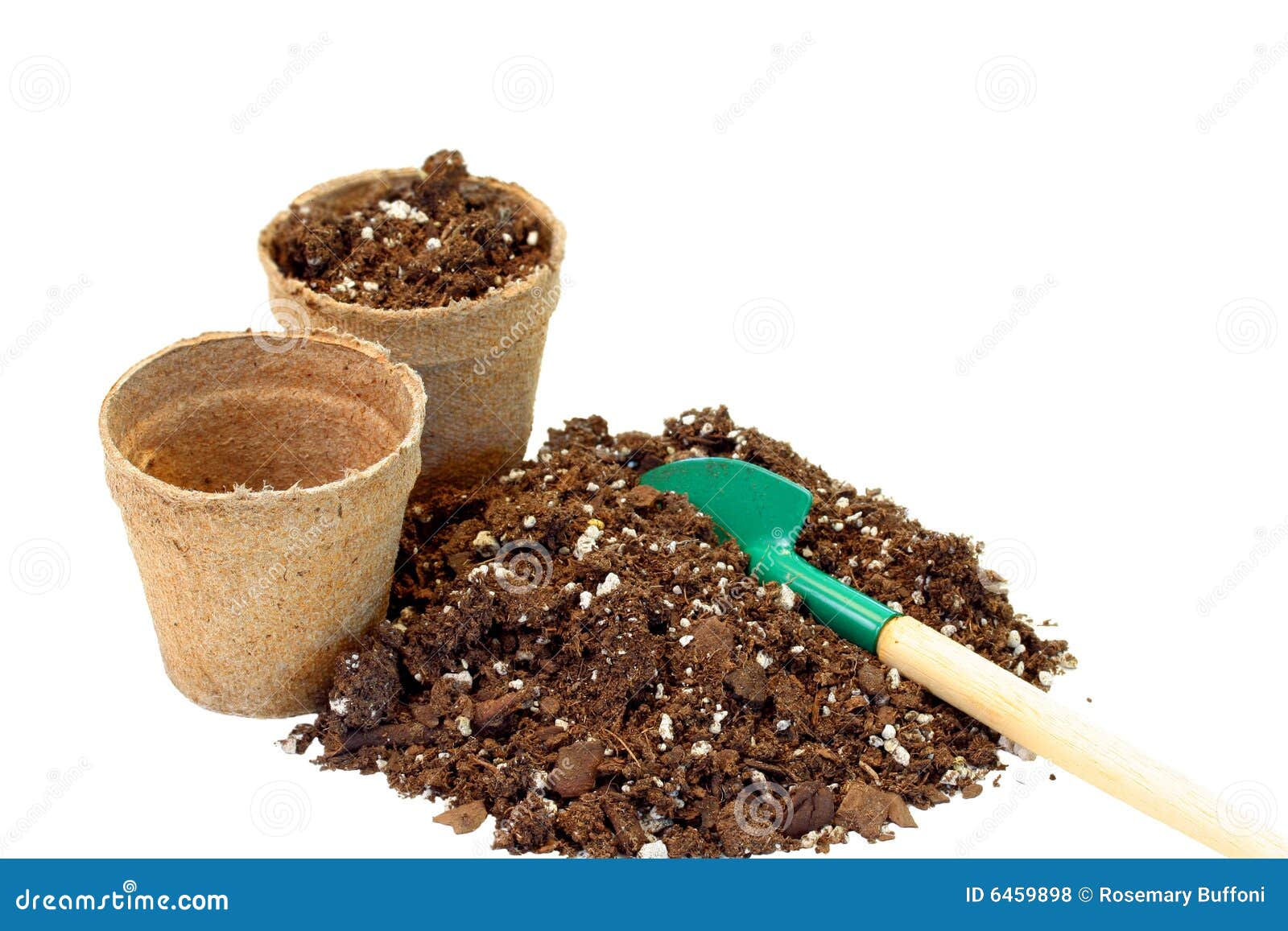 peat pots and soil