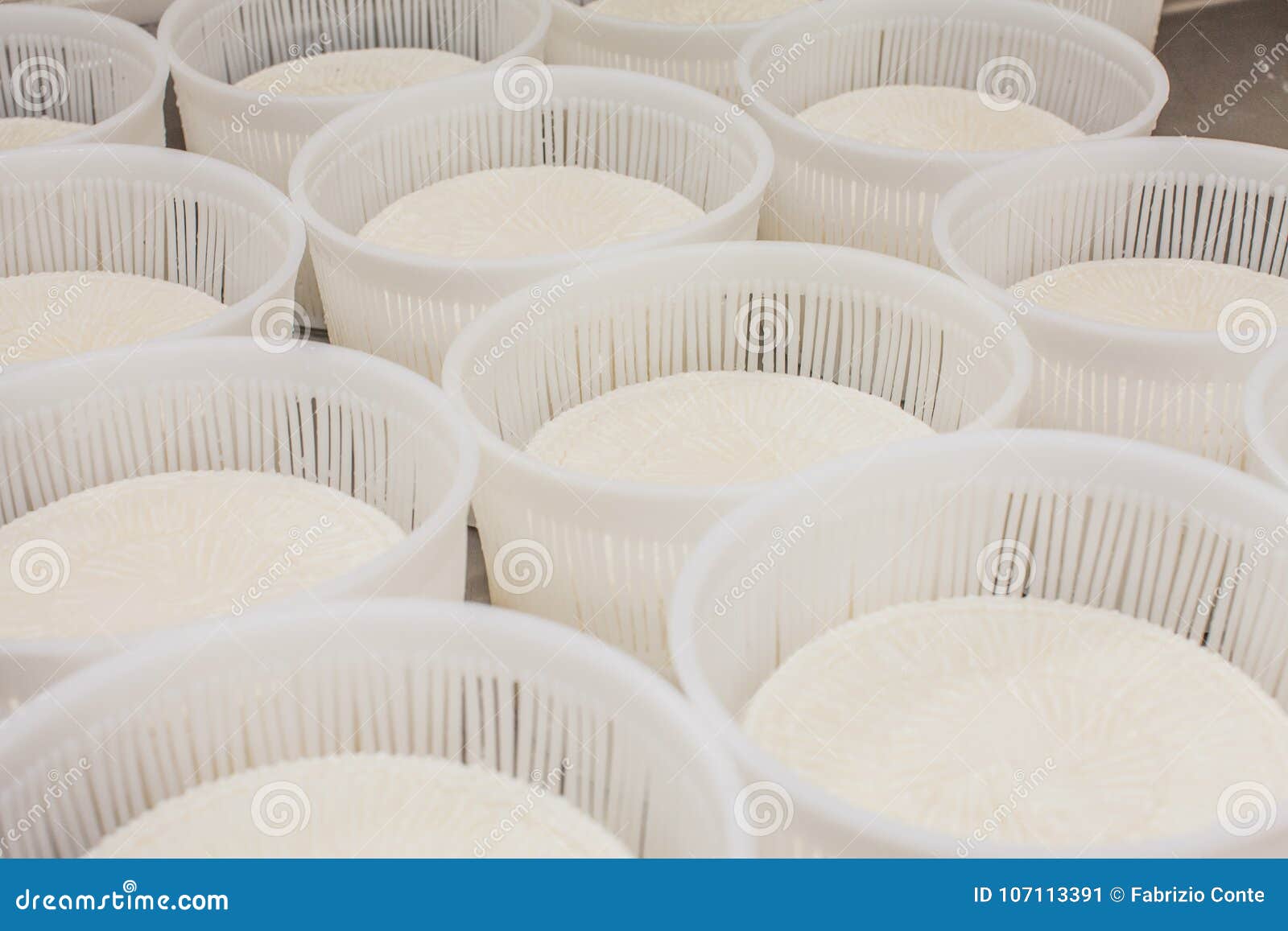 Pecorino Caciocavallo Ricotta E Scamorza Cheese Storage Stock Image