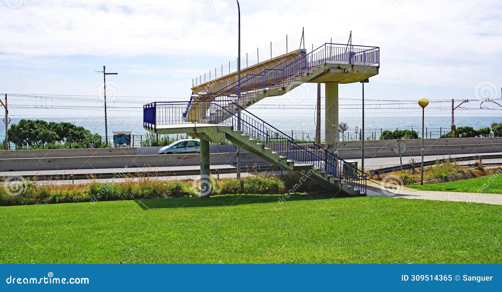 pedestrian bridge over the maresme road, barcelona