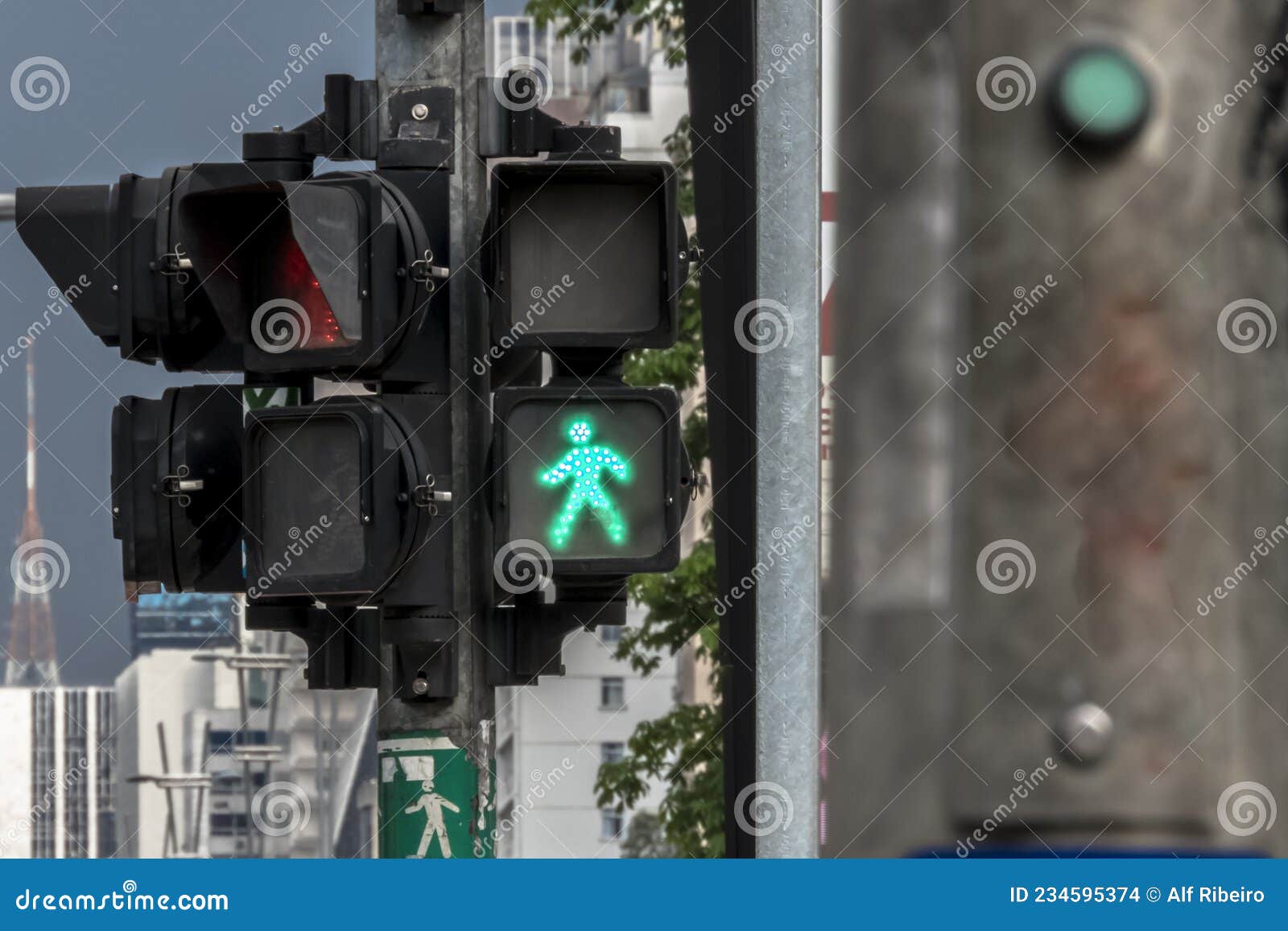 pedestrian traffic light on the corners of consolacao street and paulista avenue