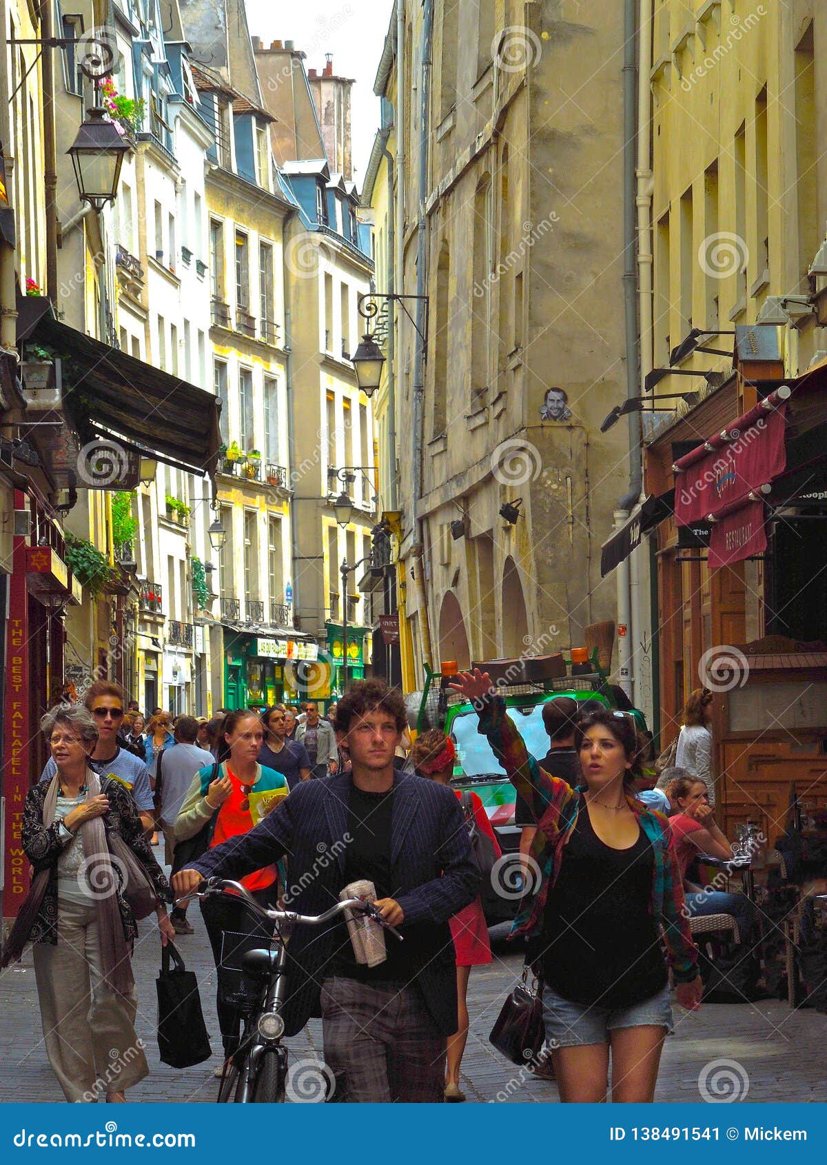 Crowded Streets of Paris Alley Filled with People Editorial Photo - Image of lovers, direction