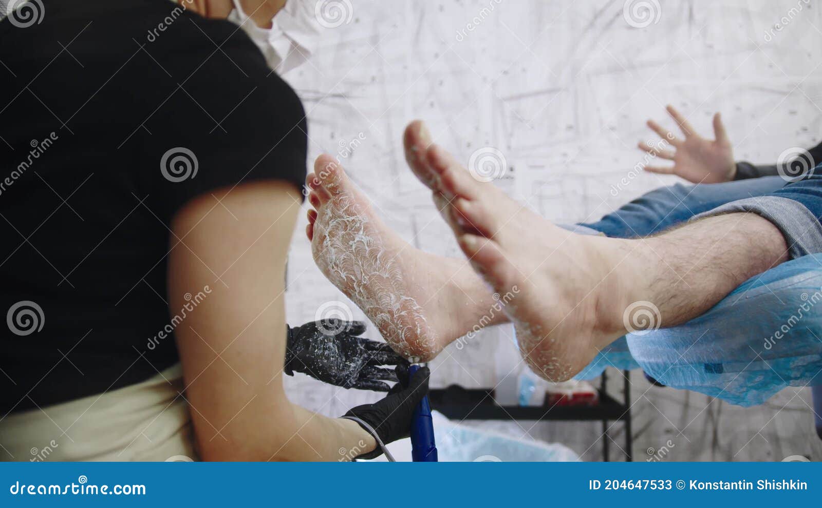 Male foot master