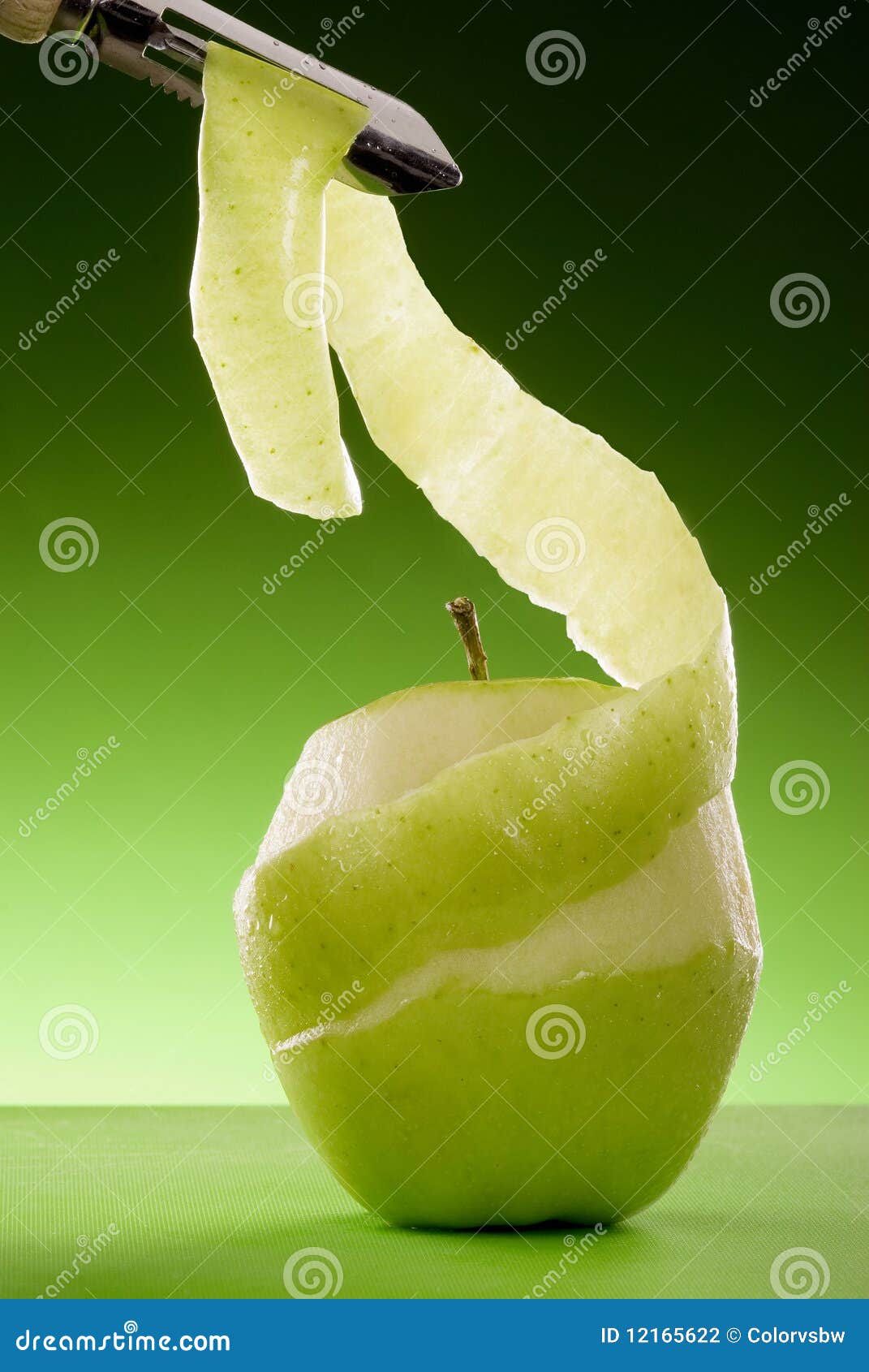 Peeled Green Apple and Peeler Stock Photo Image of peel, edge 12165622