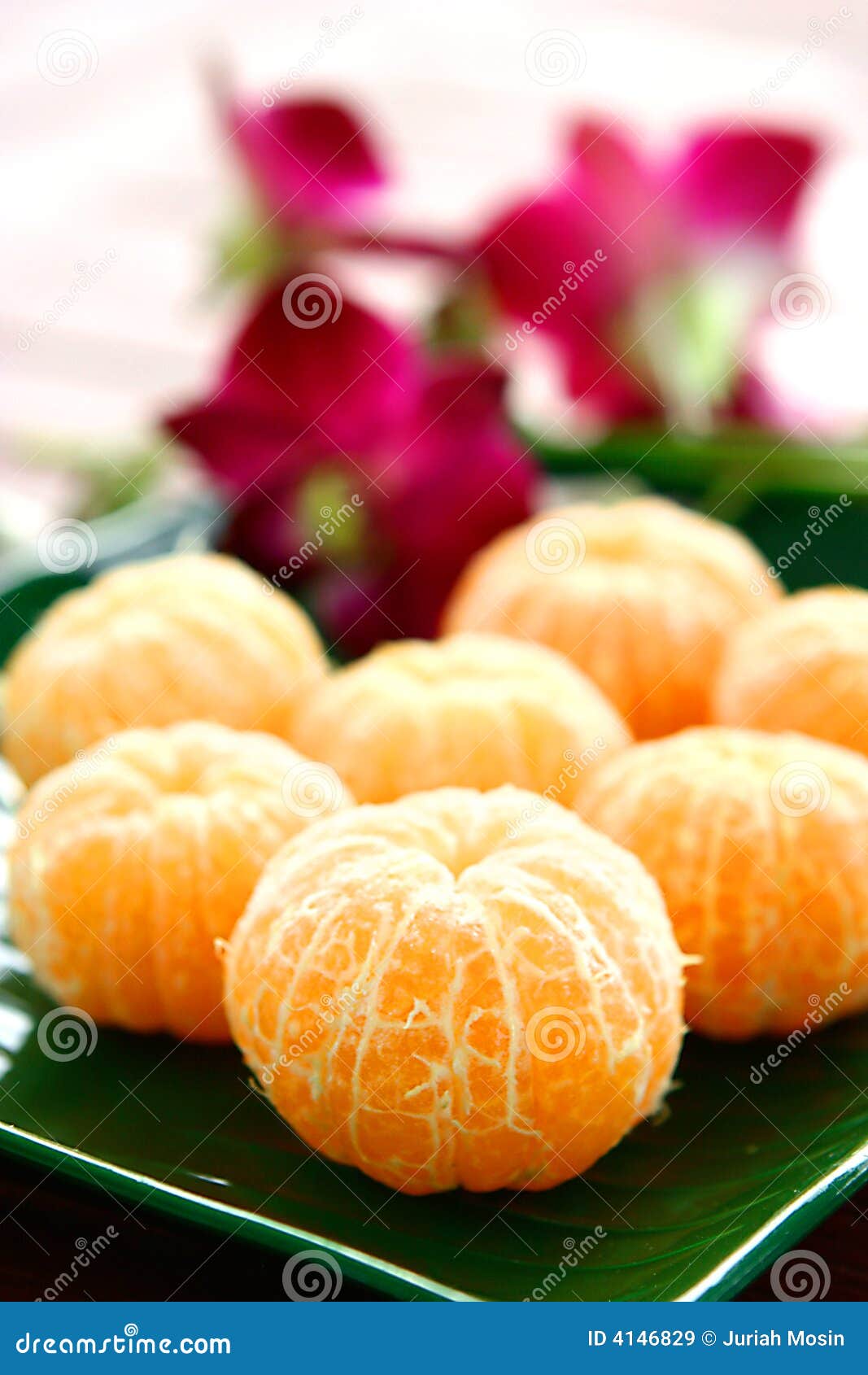 Peeled satsumas stock image. Image of citrus, peel, satsumas 4146829