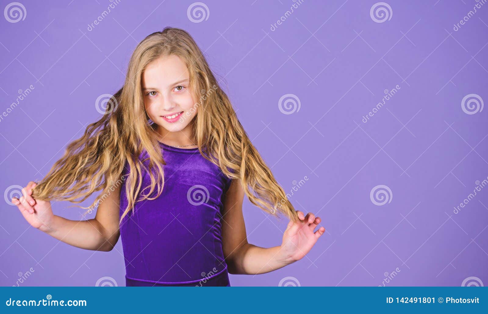 Los adornos para el pelo son fundamentales para el baile de salón
