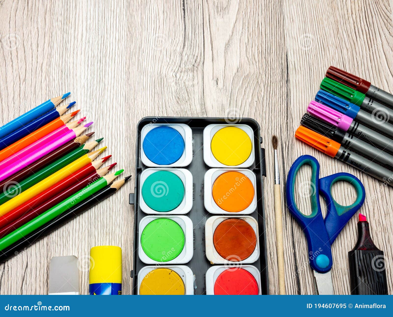 1 911 Bricolage Photos Libres De Droits Et Gratuites De Dreamstime