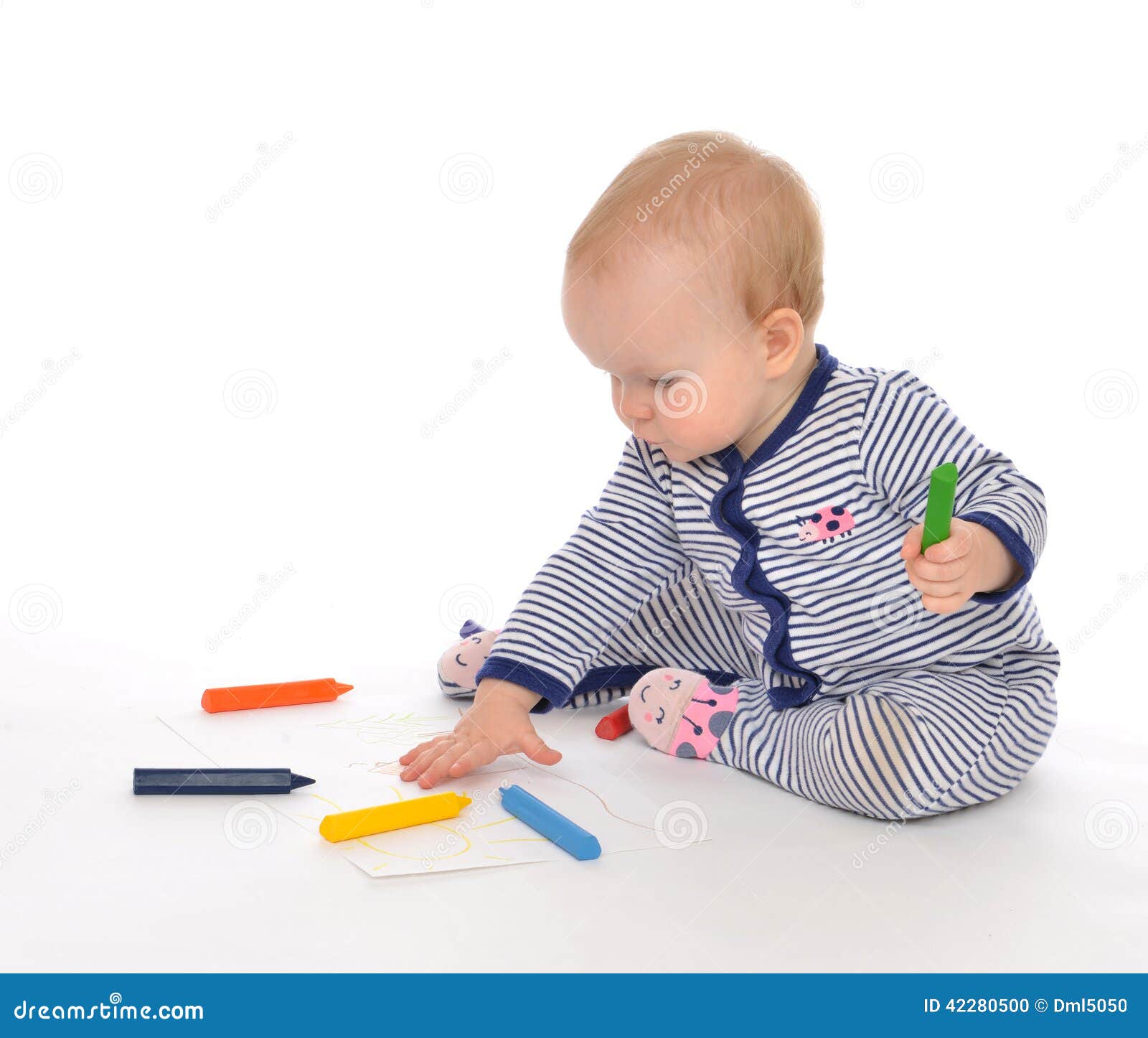 Peinture Se Reposante De Dessin D'enfant D'enfant En Bas âge Infantile De  Bébé Avec Du Pe De Couleur Photo stock - Image du bonheur, élémentaire:  42280500