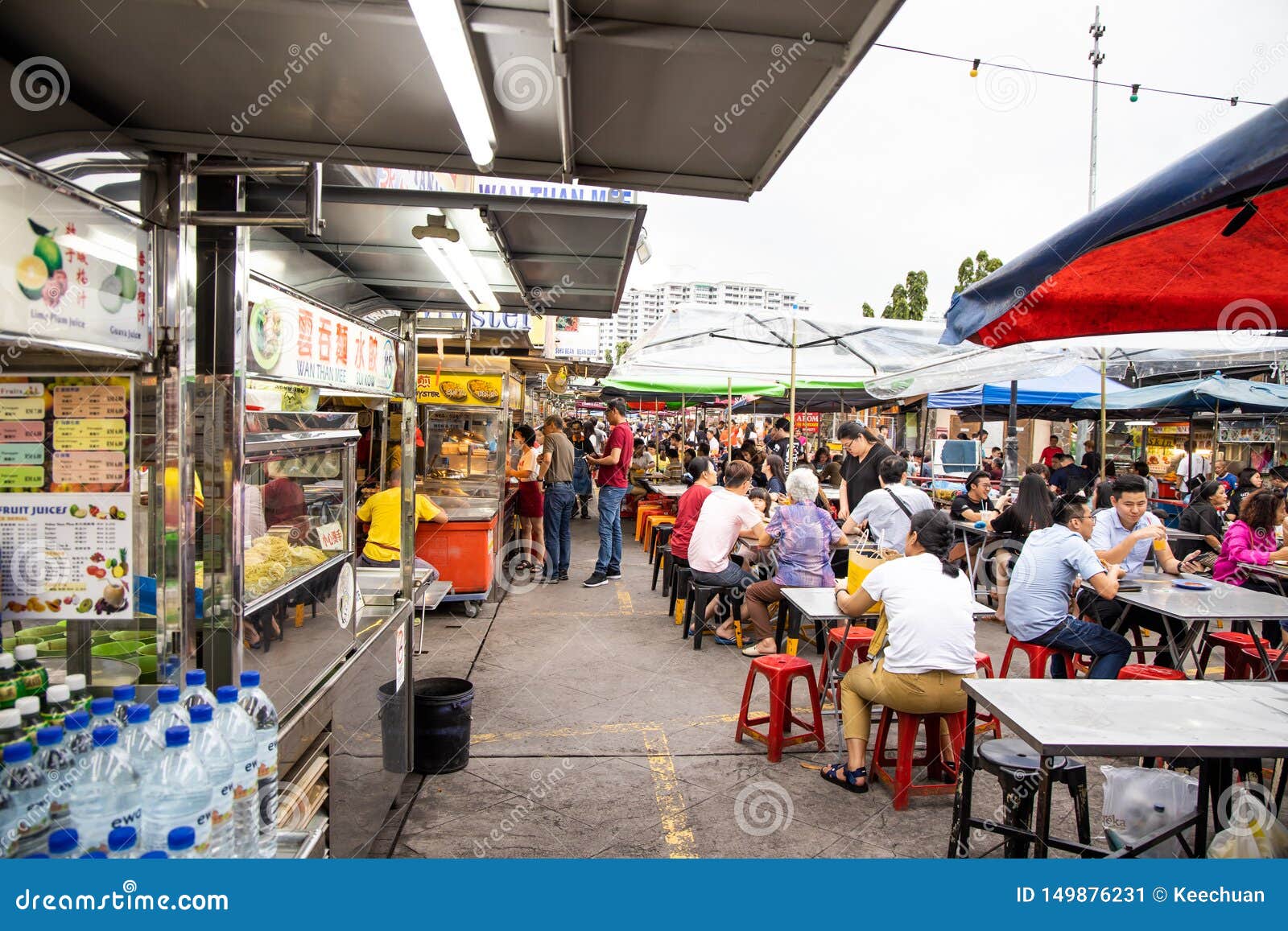 PENANG, JUNE 7, 2019: People Dining At Gurney Drive Hawker ...