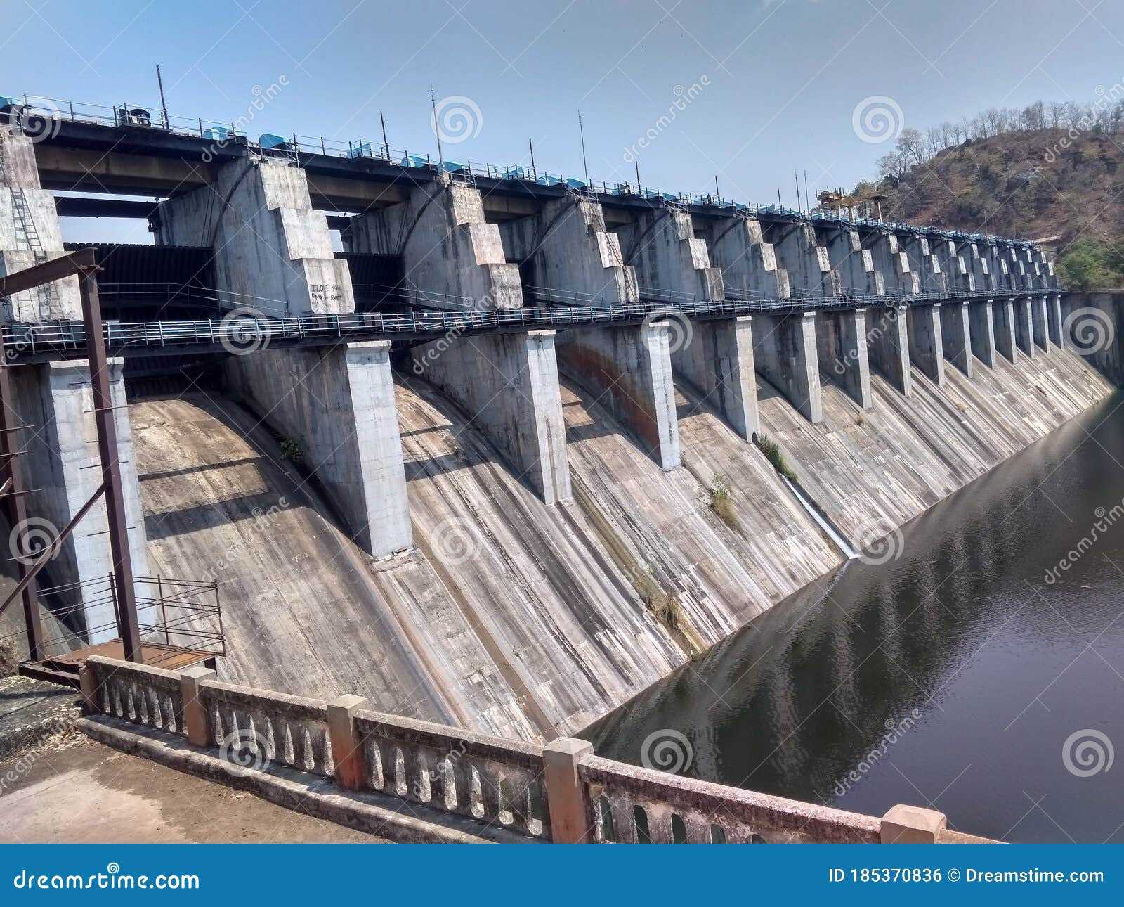Pench Gravity Dam on Pench River in India Editorial Photo Image of