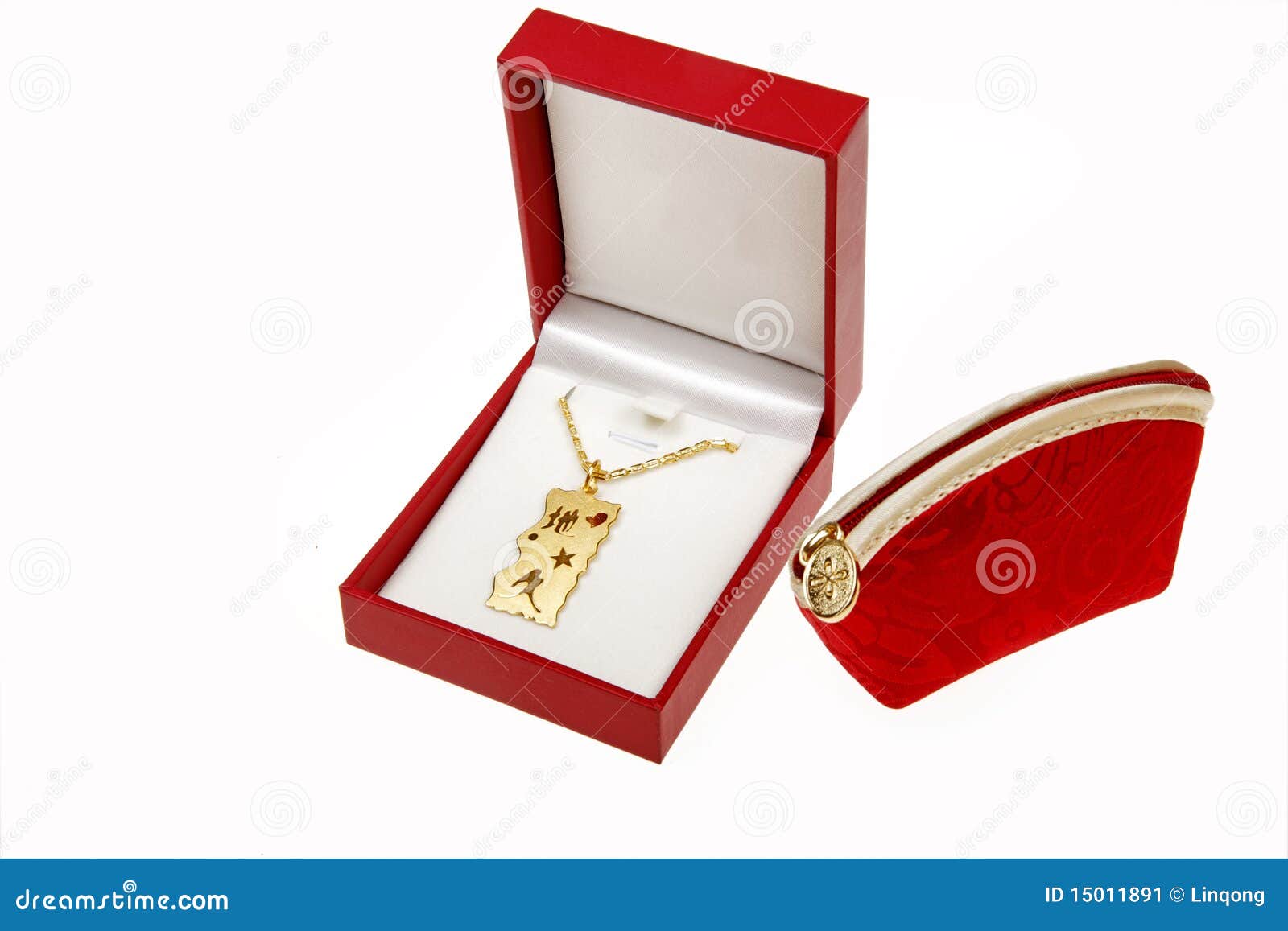Pendant in jewelry box stock image. Image of elegant 15011891