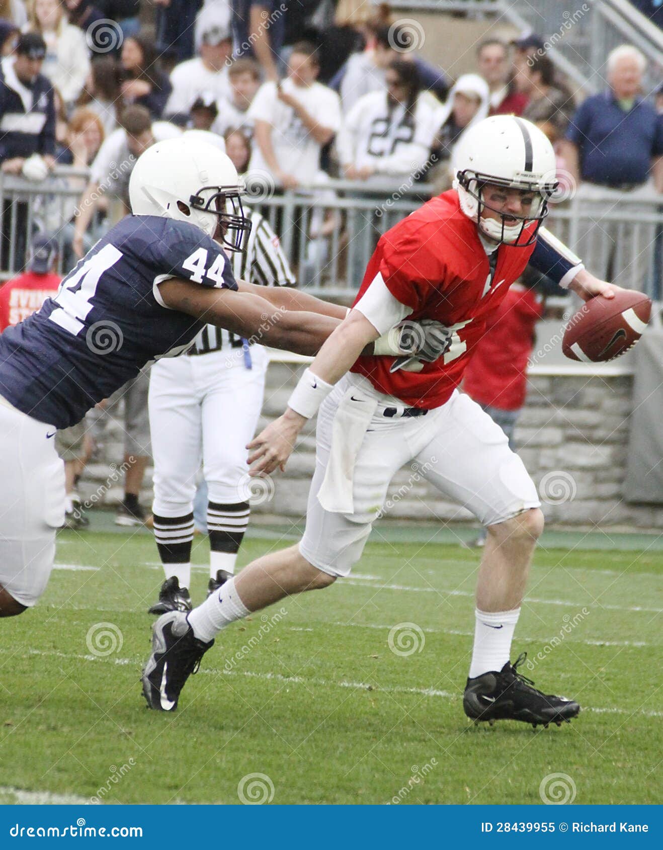 Penn State Quarterback Matthew McGloin Editorial Image - Image of field ...