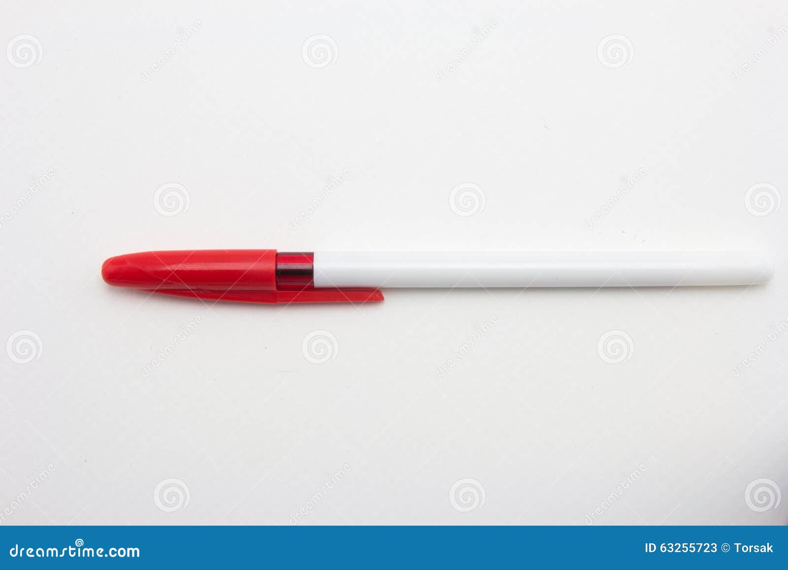 Penne rosse immagine stock. Immagine di rosso, penne - 63255723