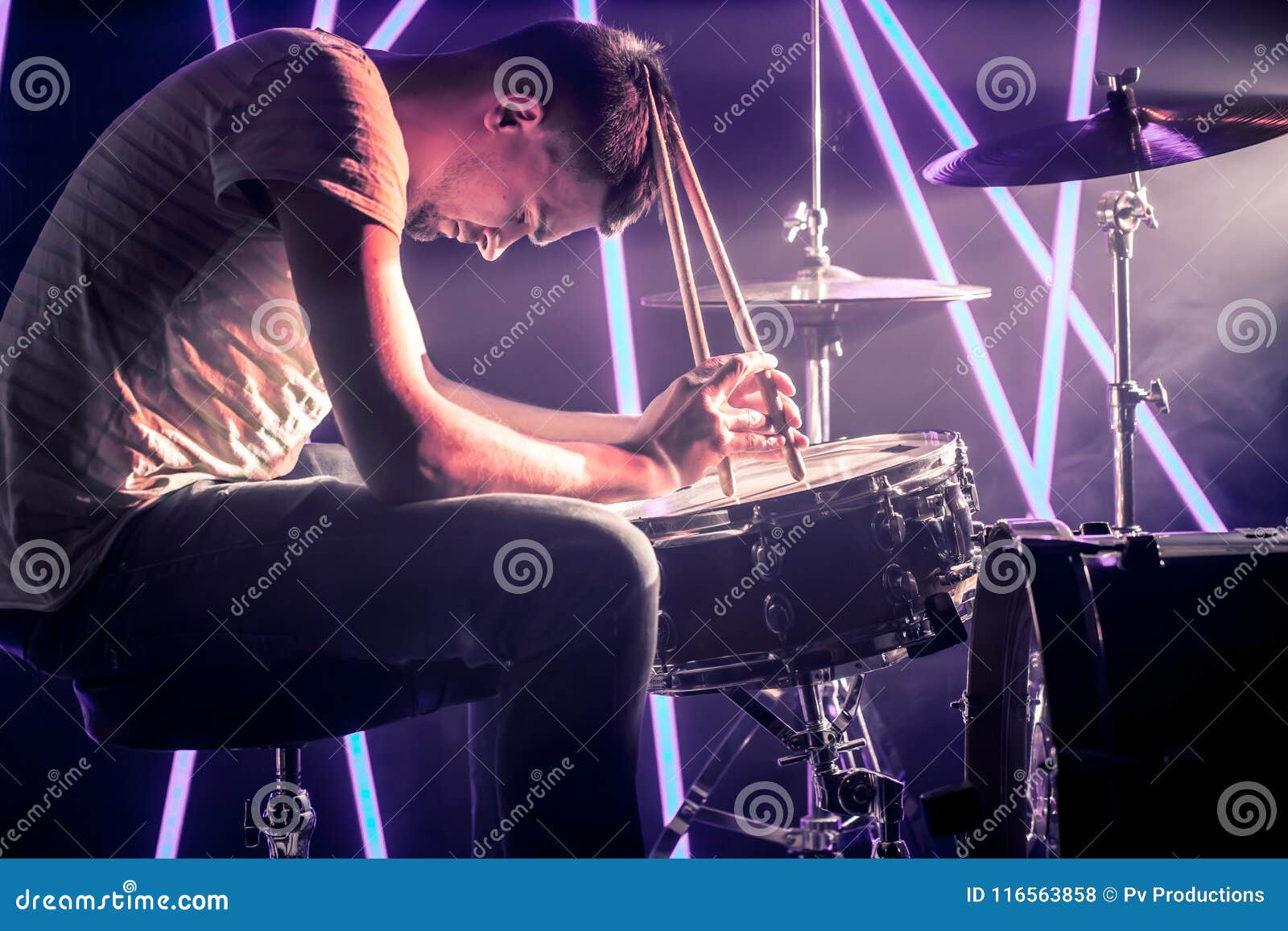 Black Muslim Man Playing Drums In Web Browser Window Online Music Theory  Concept Portrait Horizontal Stock Illustration - Download Image Now - iStock