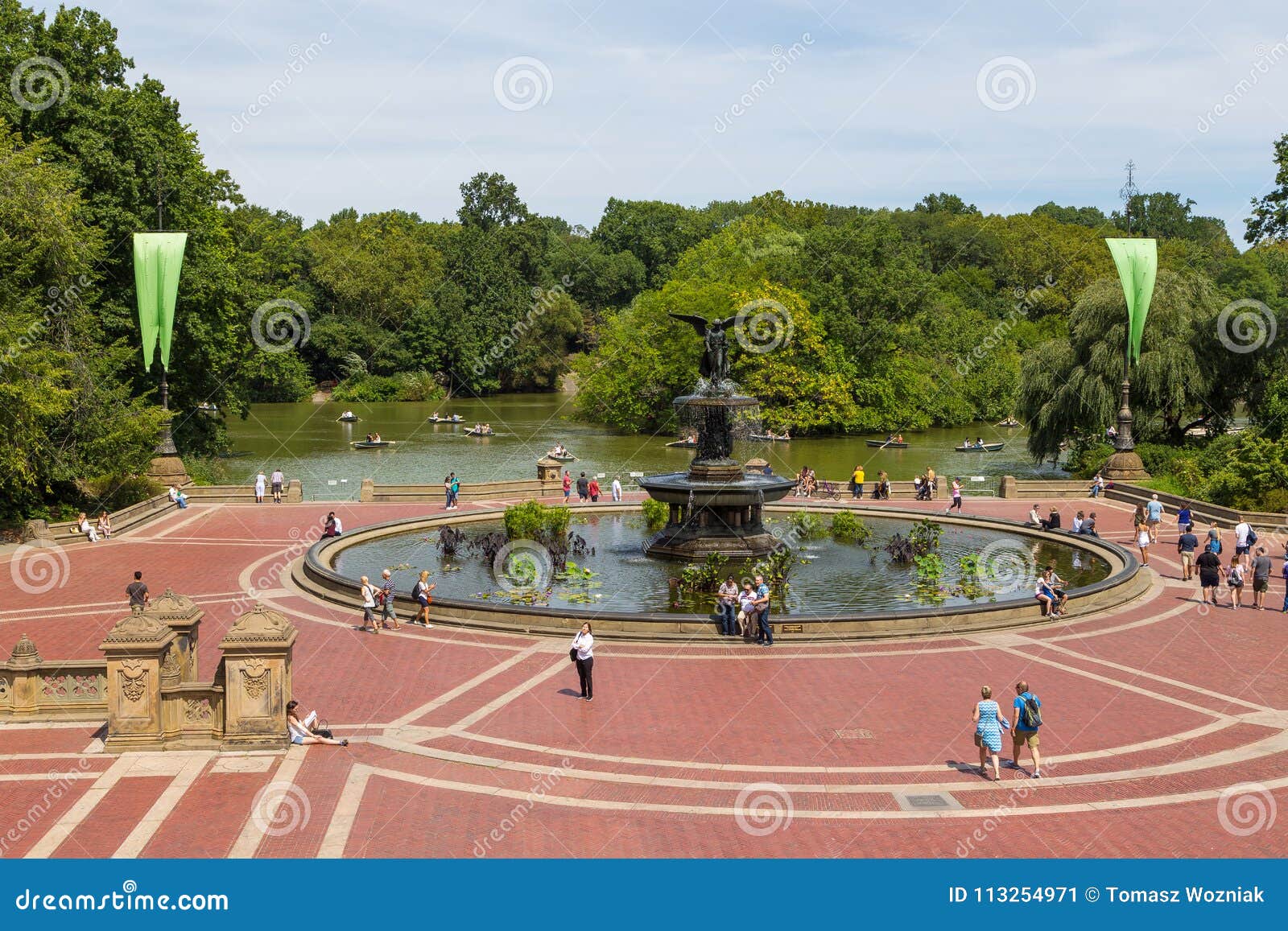 Bethesda Fountain » New York City audio guide app » VoiceMap