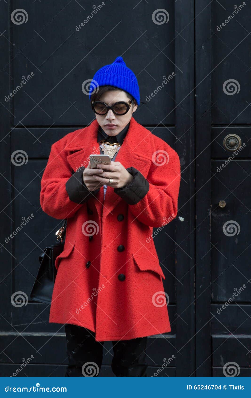 People at Milan Men S Fashion Week 2016 Editorial Stock Image - Image ...