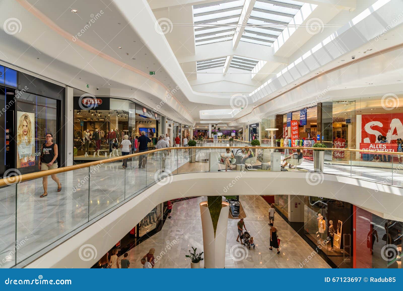 People Shop In Shopping City Sud Luxury Mall Editorial Photography