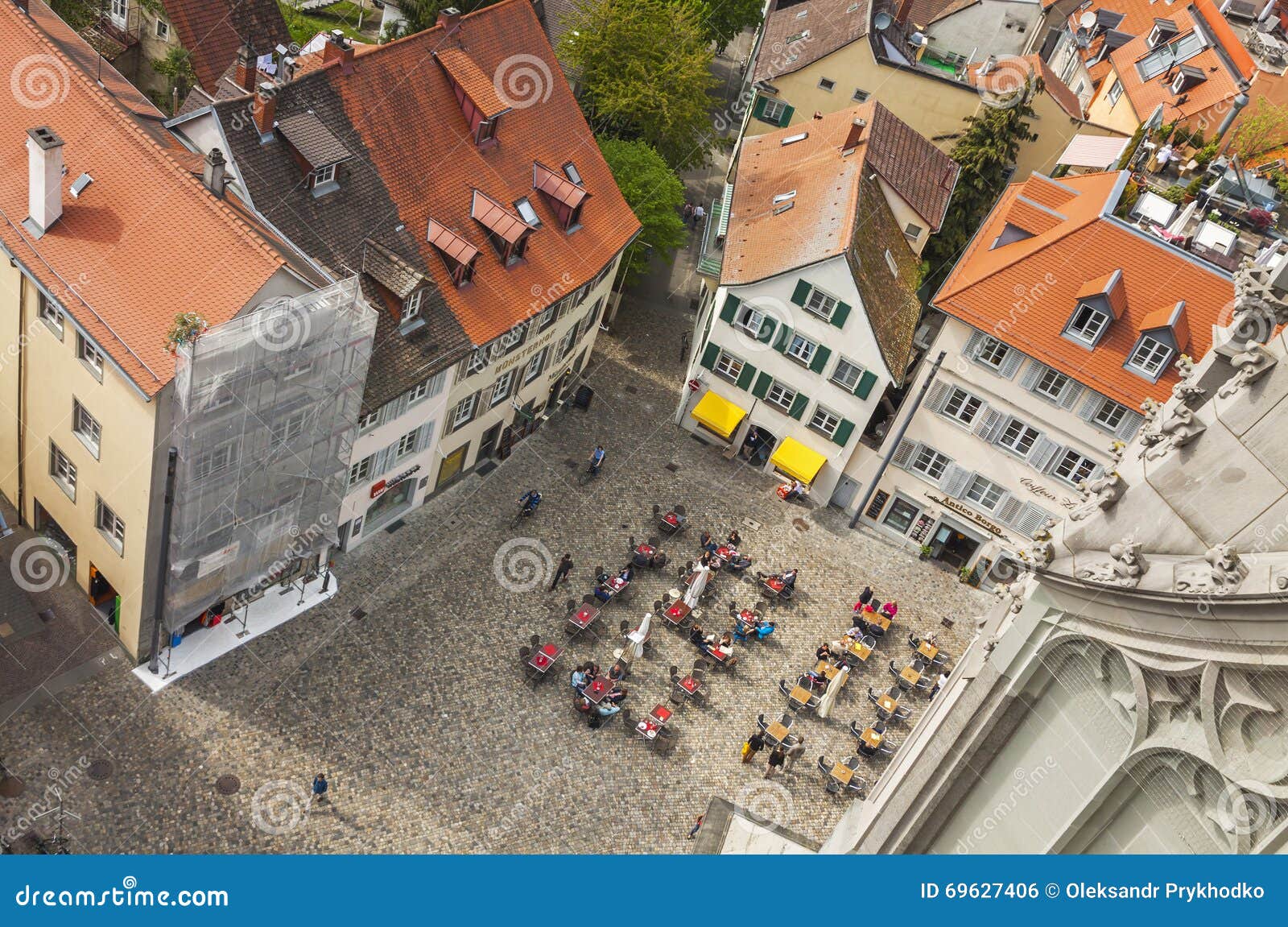 People Sitting at Outdoors Cafe in Old Town of Konstanz, Germany Editorial  Photo - Image of european, orange: 69627406