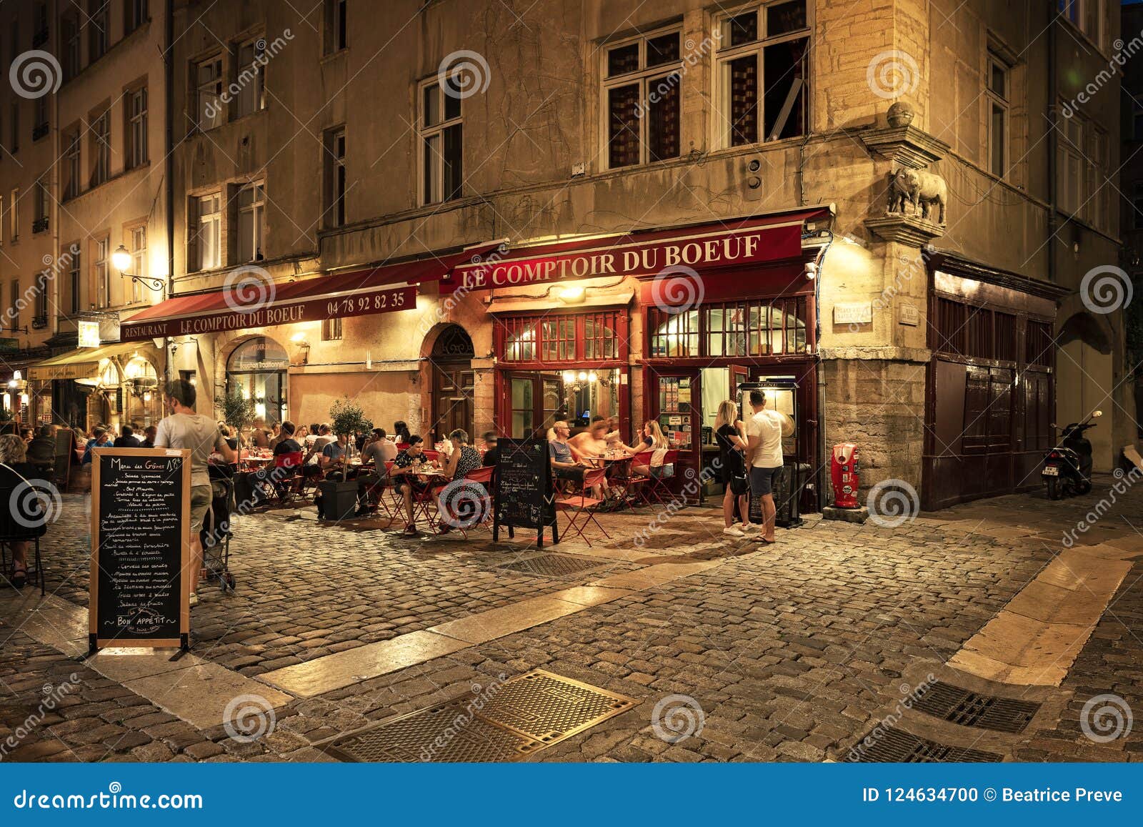 People and Terraces in the Old Town of Lyon Editorial Image - Image of ...