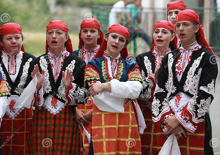 People in Traditional Folklore Costumes Editorial Stock Image - Image ...